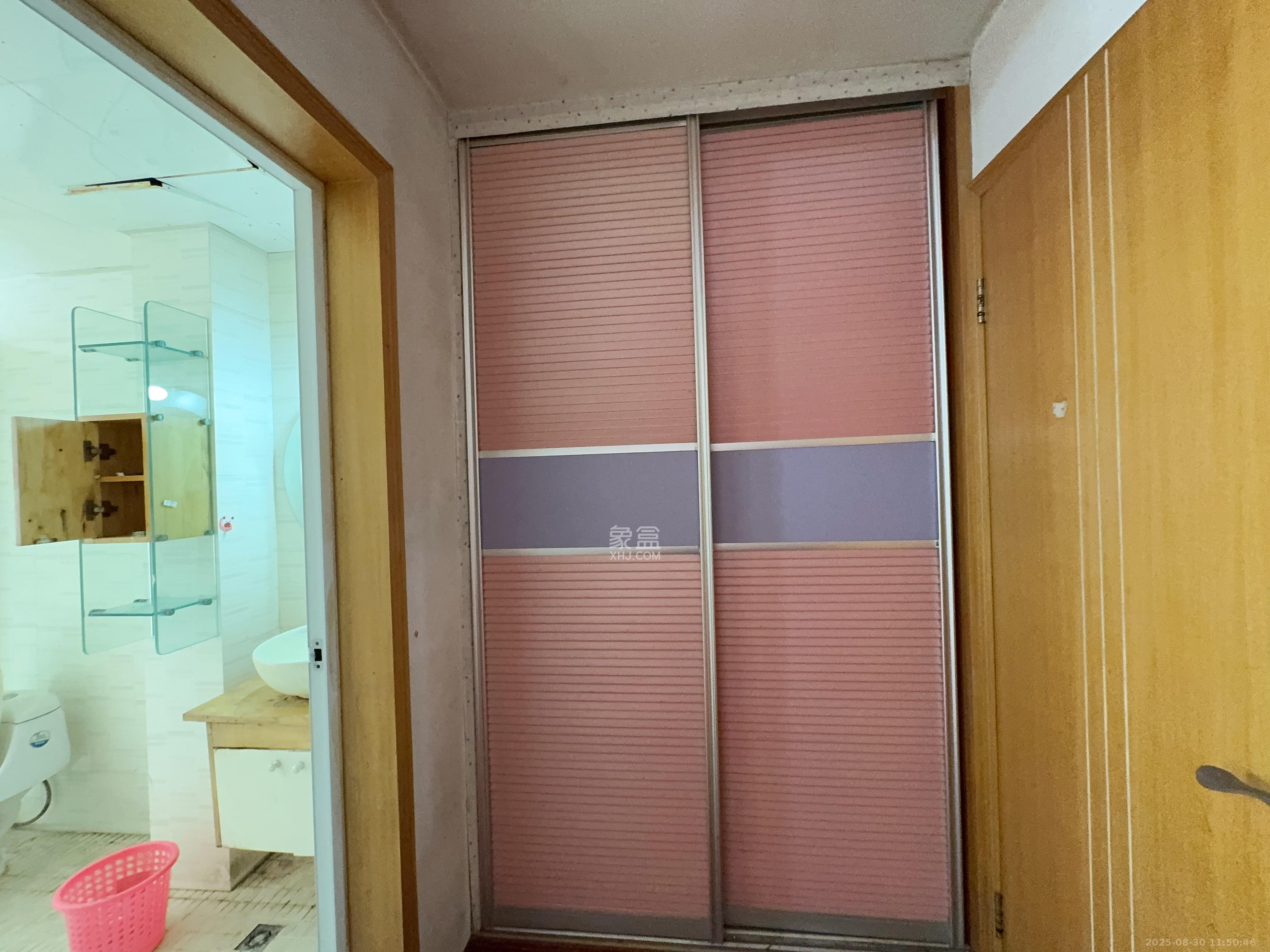 申奥美域  3室2厅2卫    2200.0元/月室内图