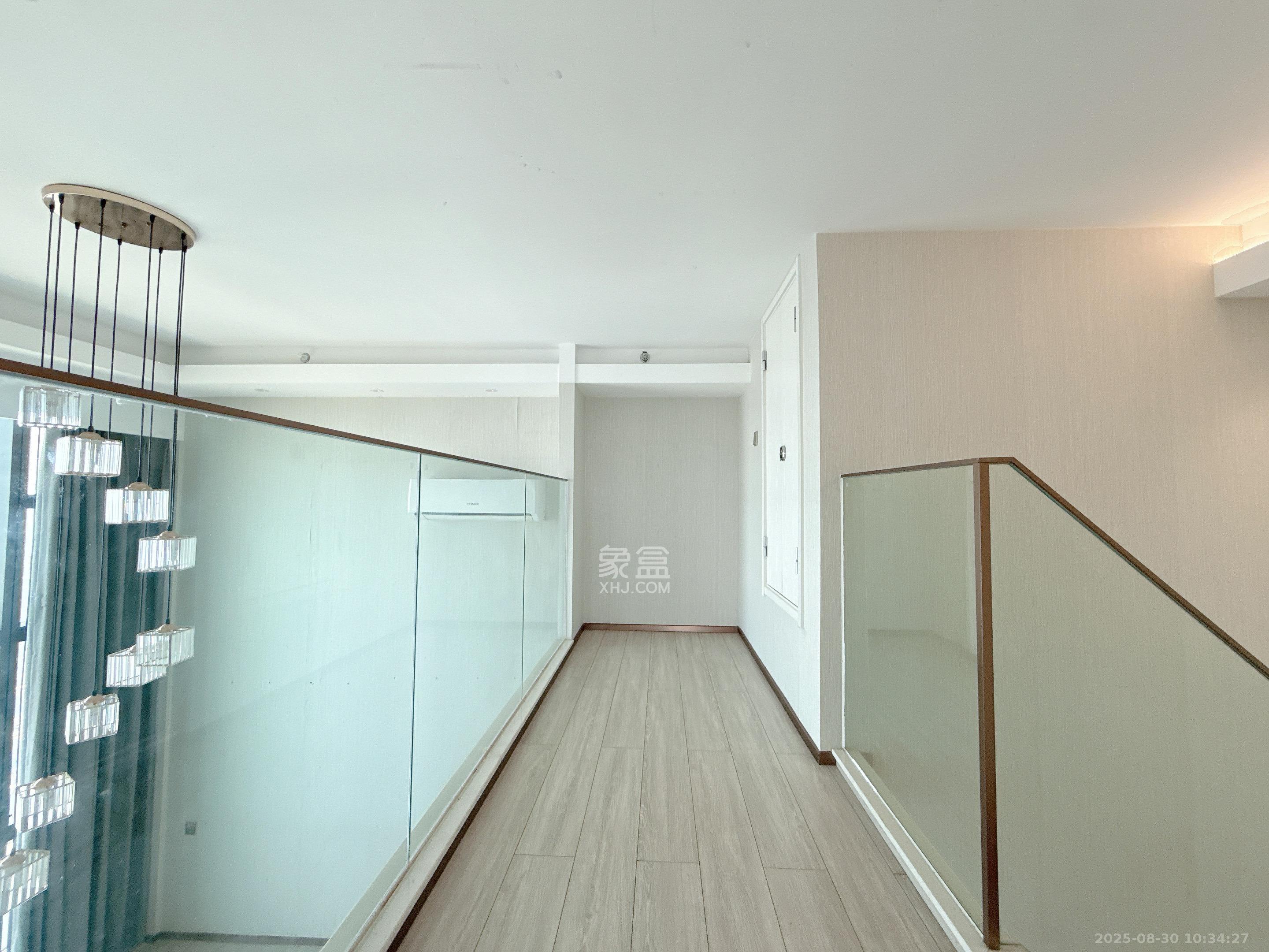 华远华时代  4室2厅2卫    5400.0元/月 华远华时代  4室2厅2卫    5400.0元/月室内图