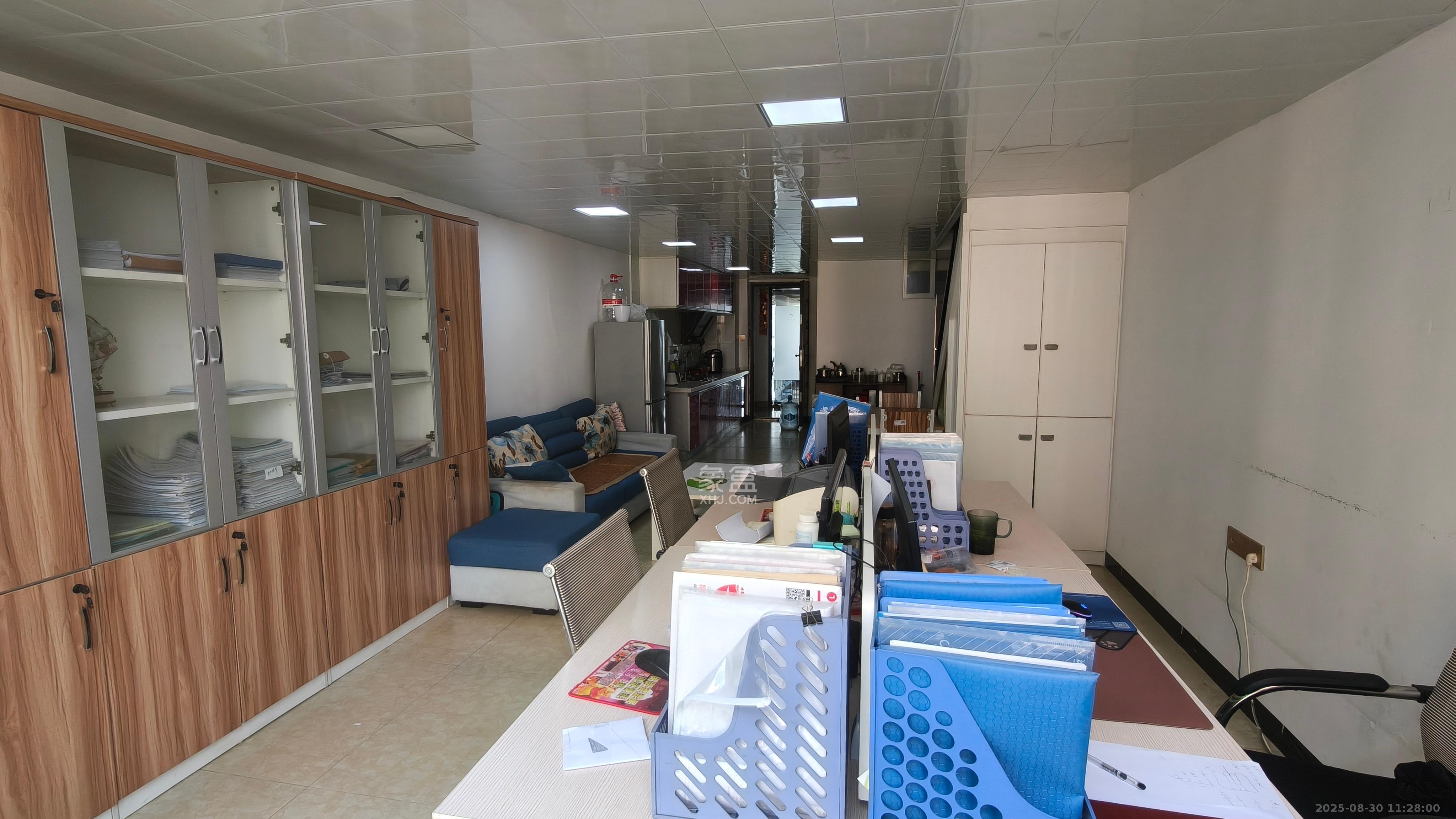 金科时代中心 1室0厅0卫 1600.0元/月 金科时代中心 1室0厅0卫 1600.0元/月室内图