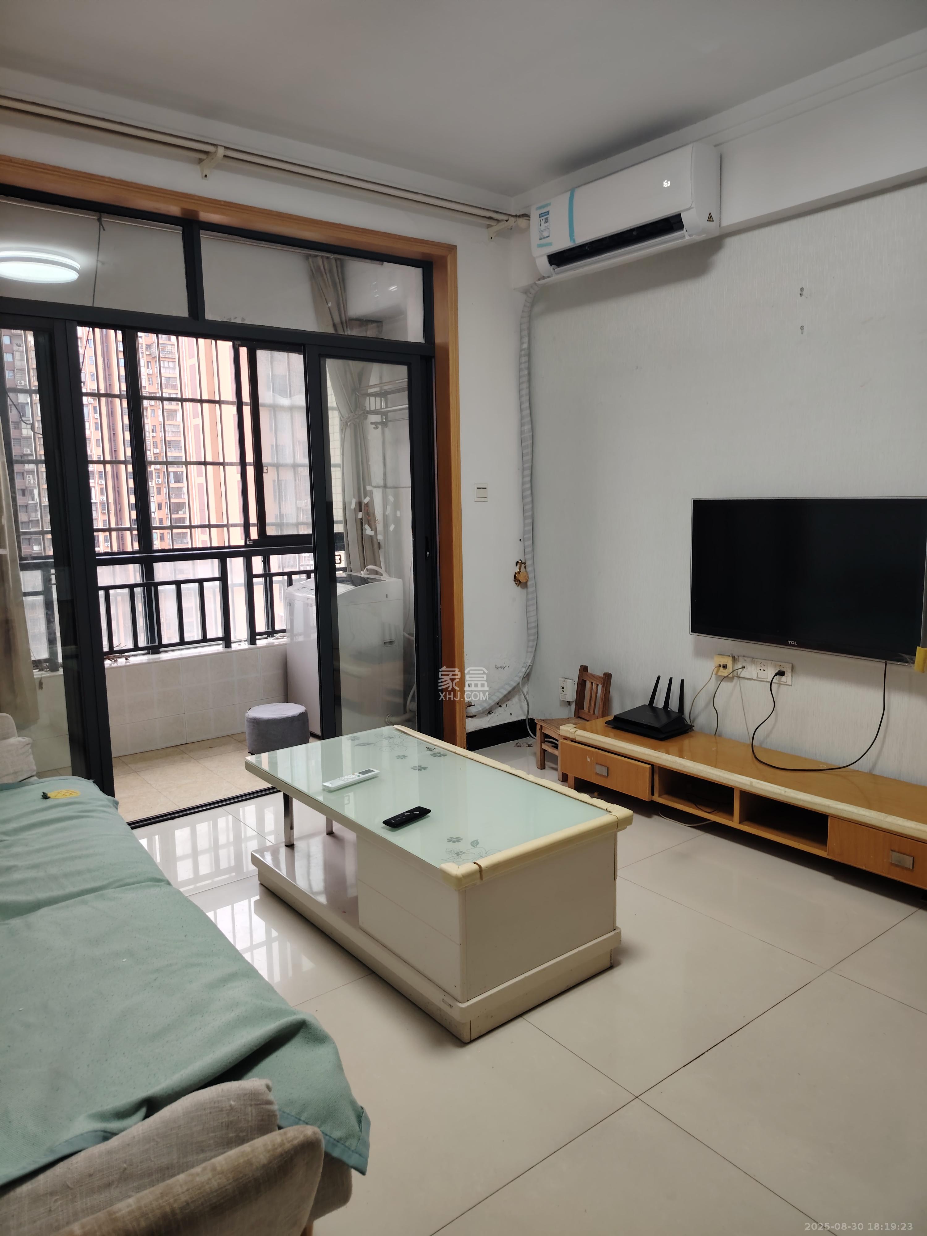 兰亭优壳(隽峰苑) 2室1厅1卫 2000.0元/月 兰亭优壳(隽峰苑) 2室1厅1卫 2000.0元/月室内图