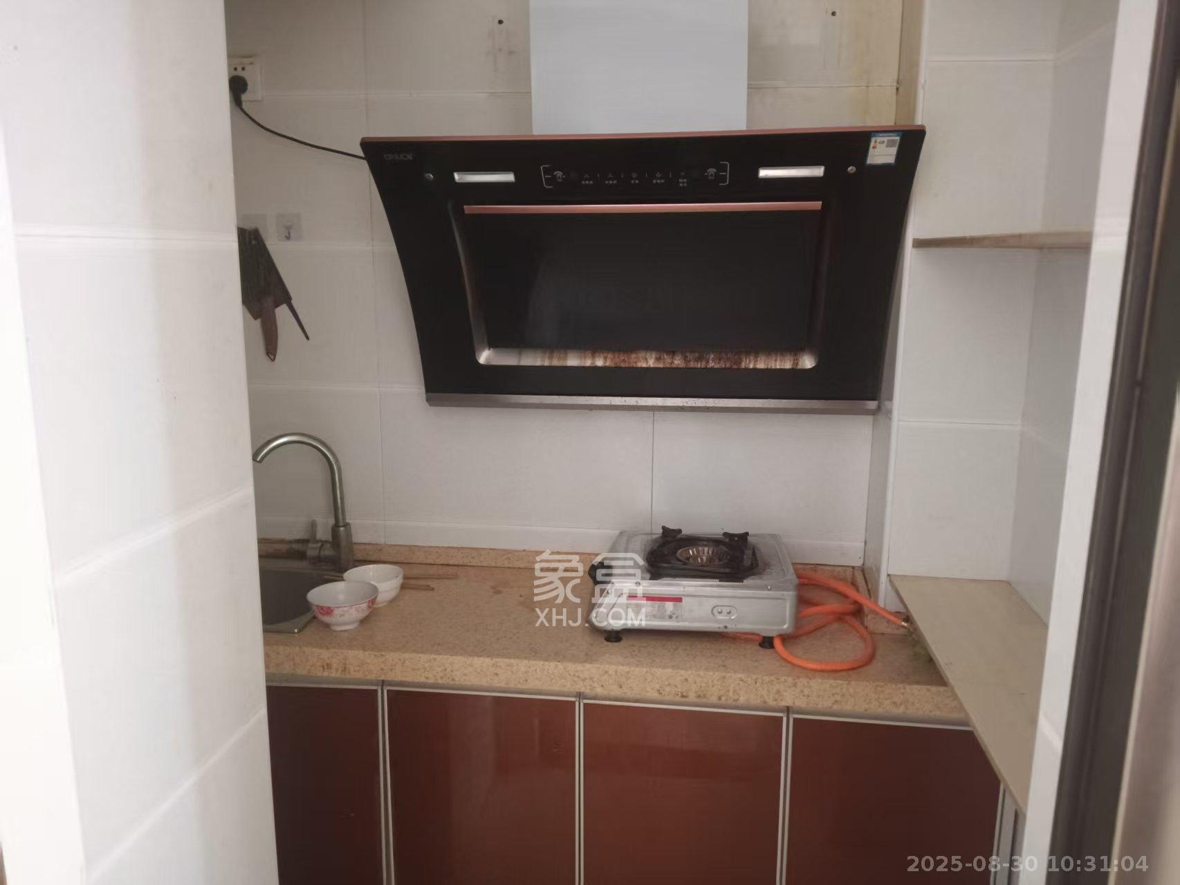 洞井生产安置小区(洞井新兴安置小区) 1室1厅1卫 1000.0元/月 洞井生产安置小区(洞井新兴安置小区) 1室1厅1卫 1000.0元/月室内图