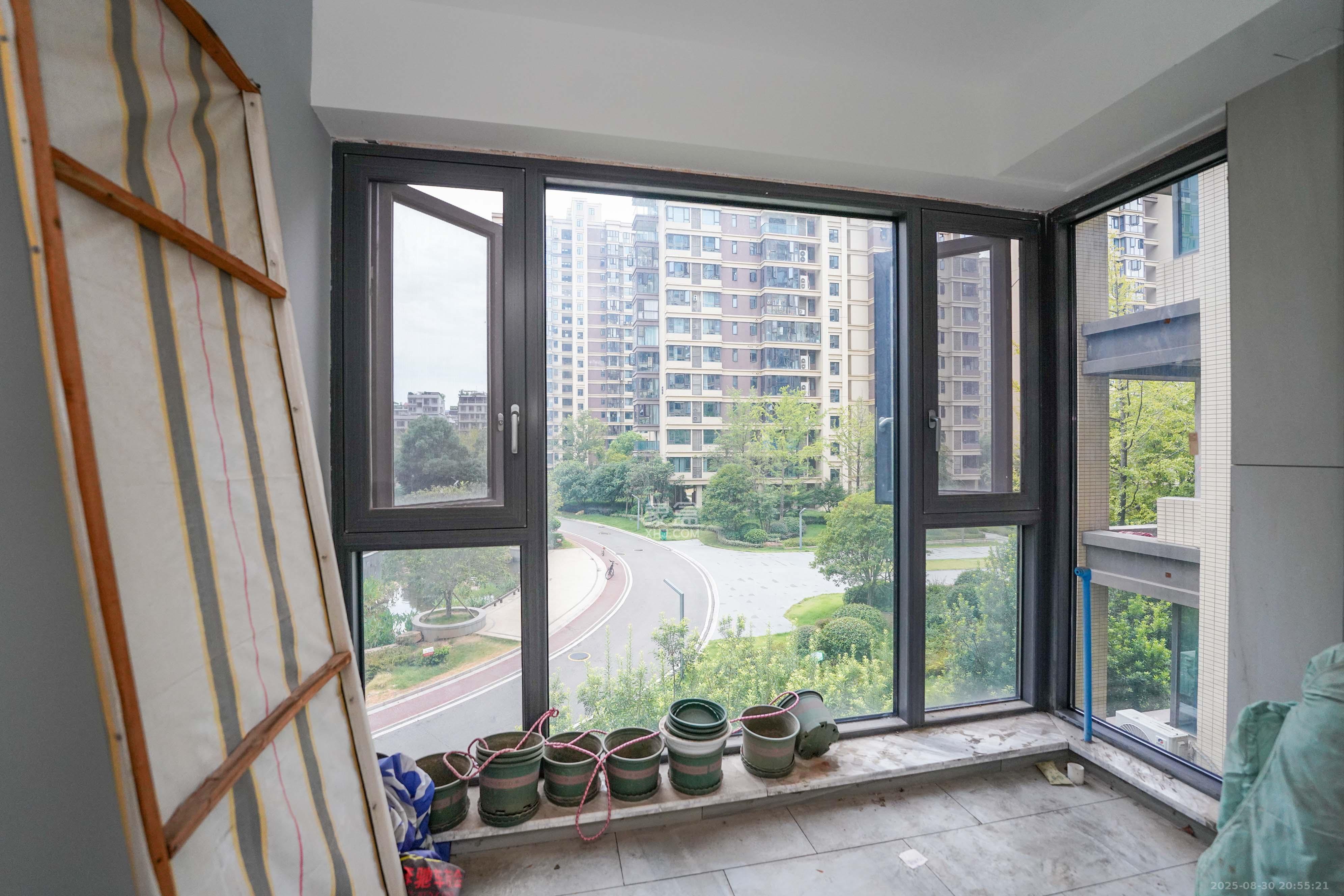 福天藏郡院子  3室2厅2卫    132.0万 福天藏郡院子  3室2厅2卫    132.0万其他