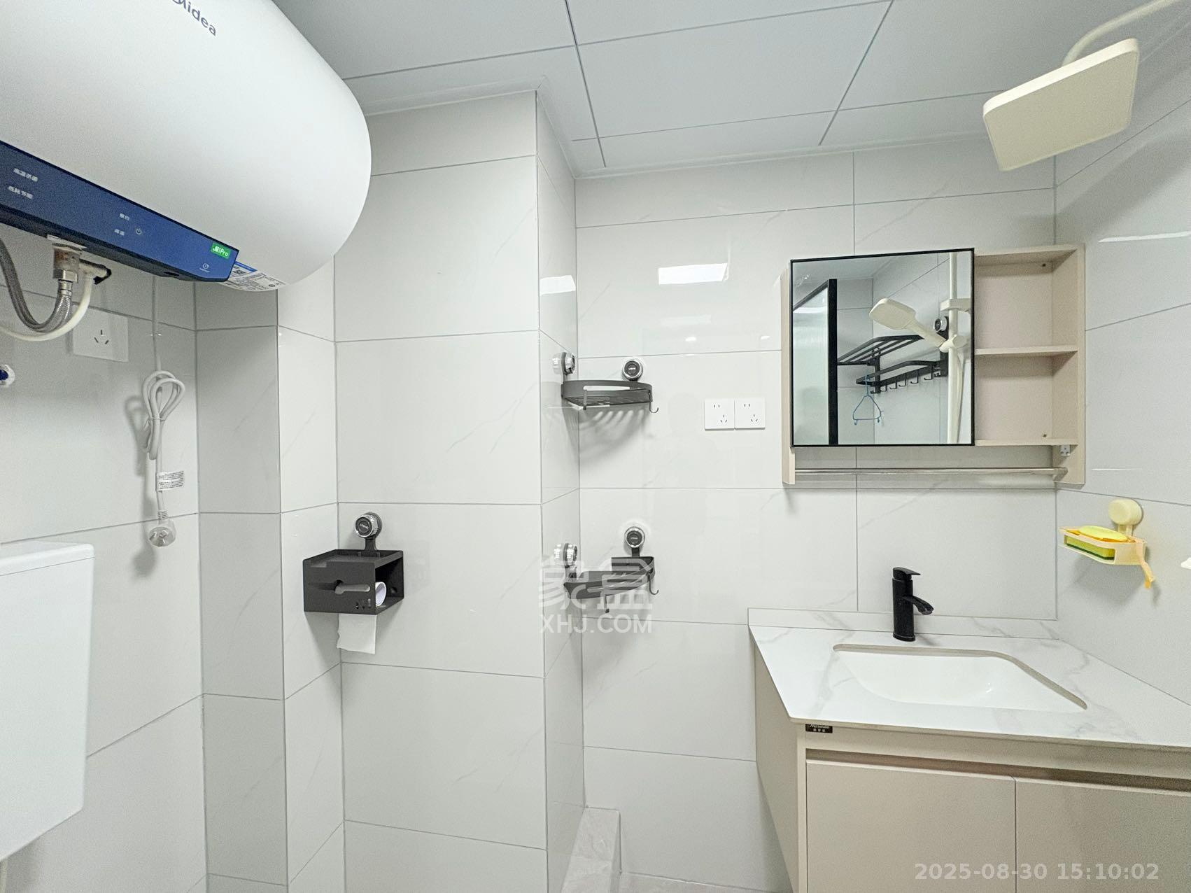 卓越伊景苑  2室1厅1卫    1800.0元/月 卓越伊景苑  2室1厅1卫    1800.0元/月室内图