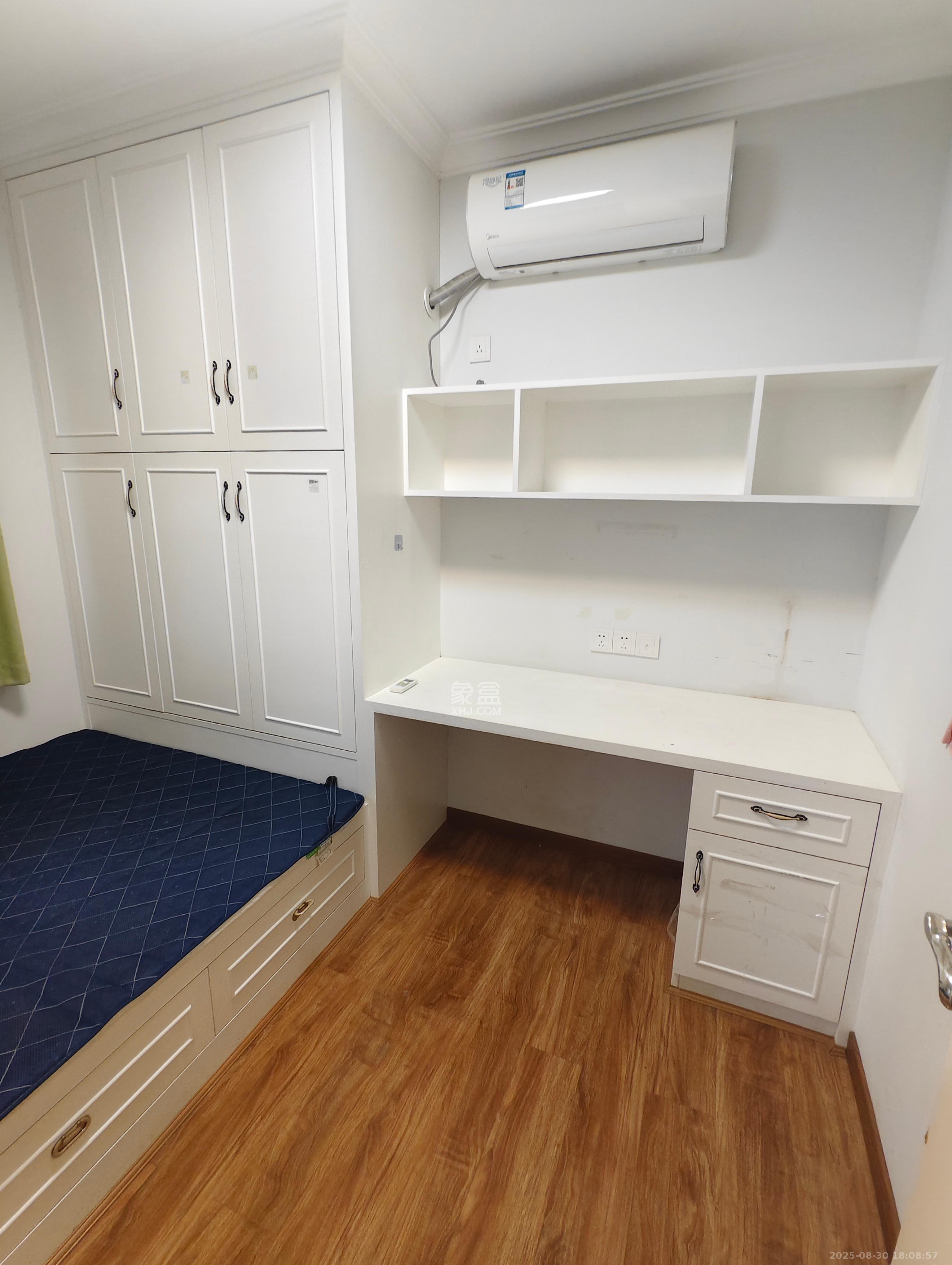 北辰三角洲E6区 3室2厅1卫 3500.0元/月 北辰三角洲E6区 3室2厅1卫 3500.0元/月室内图