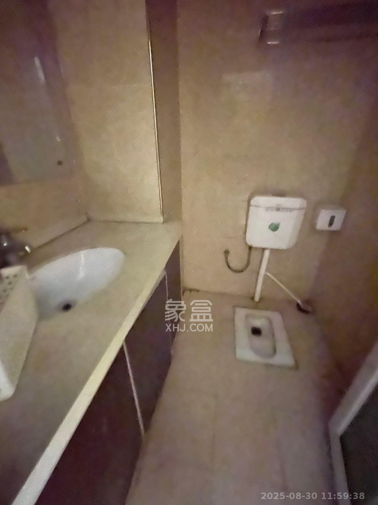 湘水一城(一期)  1室1厅1卫    1250.0元/月室内图