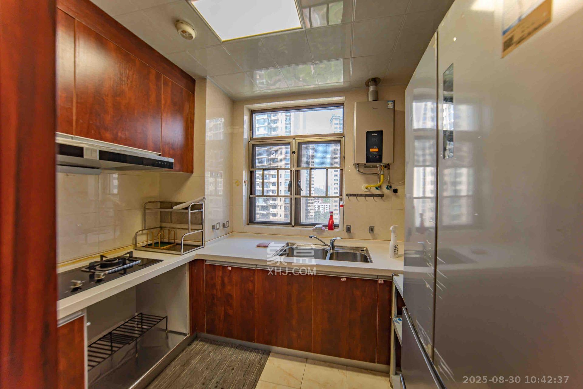 江山帝景哈佛  4室2厅2卫    2800.0元/月 江山帝景哈佛  4室2厅2卫    2800.0元/月室内图