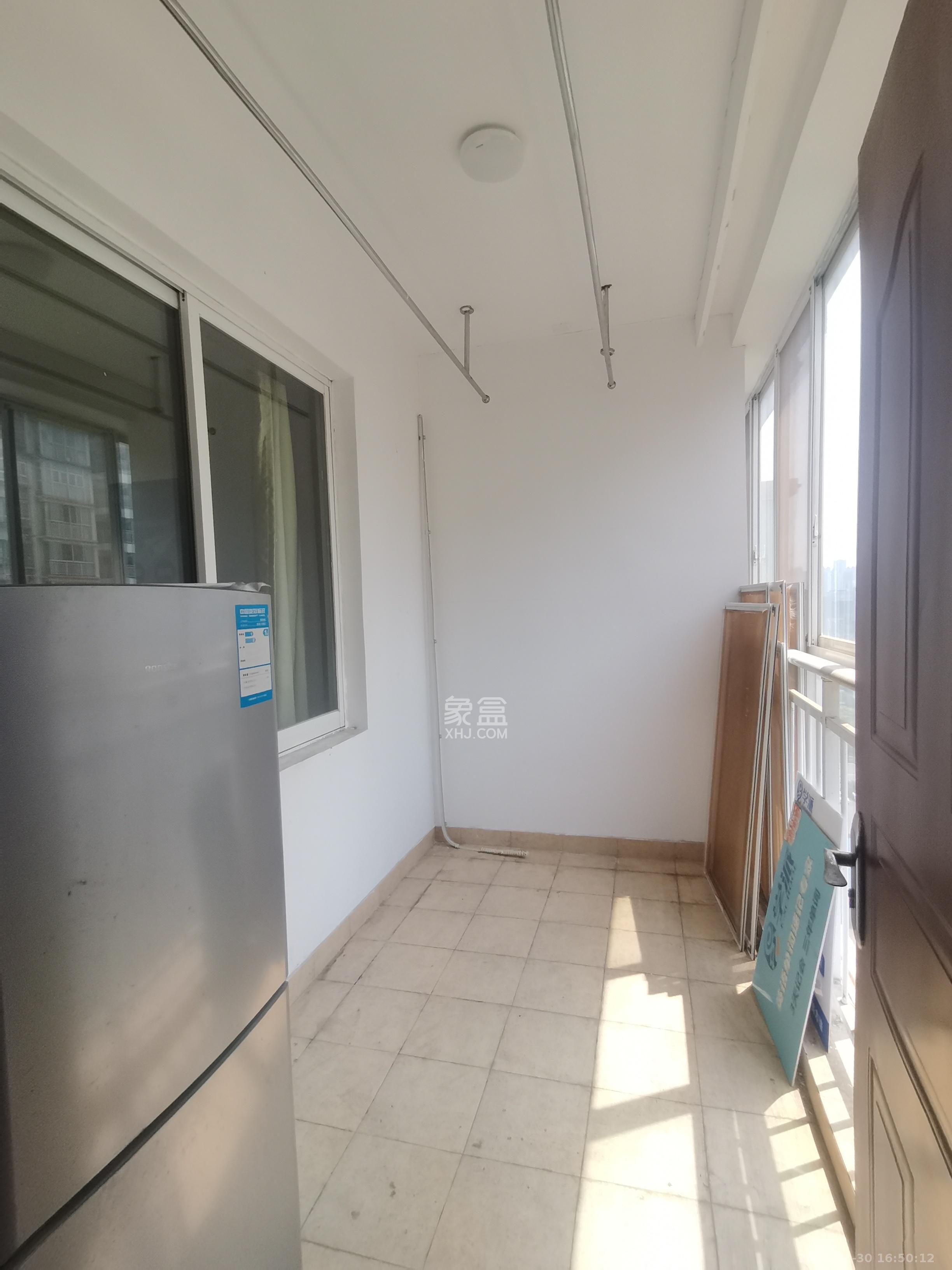 景江雅苑 4室2厅2卫 3000.0元/月 景江雅苑 4室2厅2卫 3000.0元/月室内图