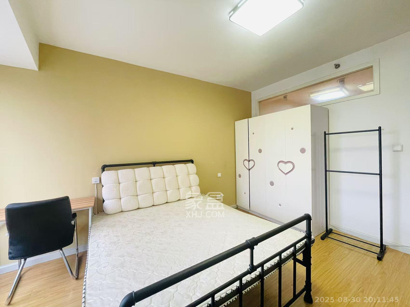 北辰三角洲E5区  1室1厅1卫    2000.0元/月 北辰三角洲E5区  1室1厅1卫    2000.0元/月室内图1