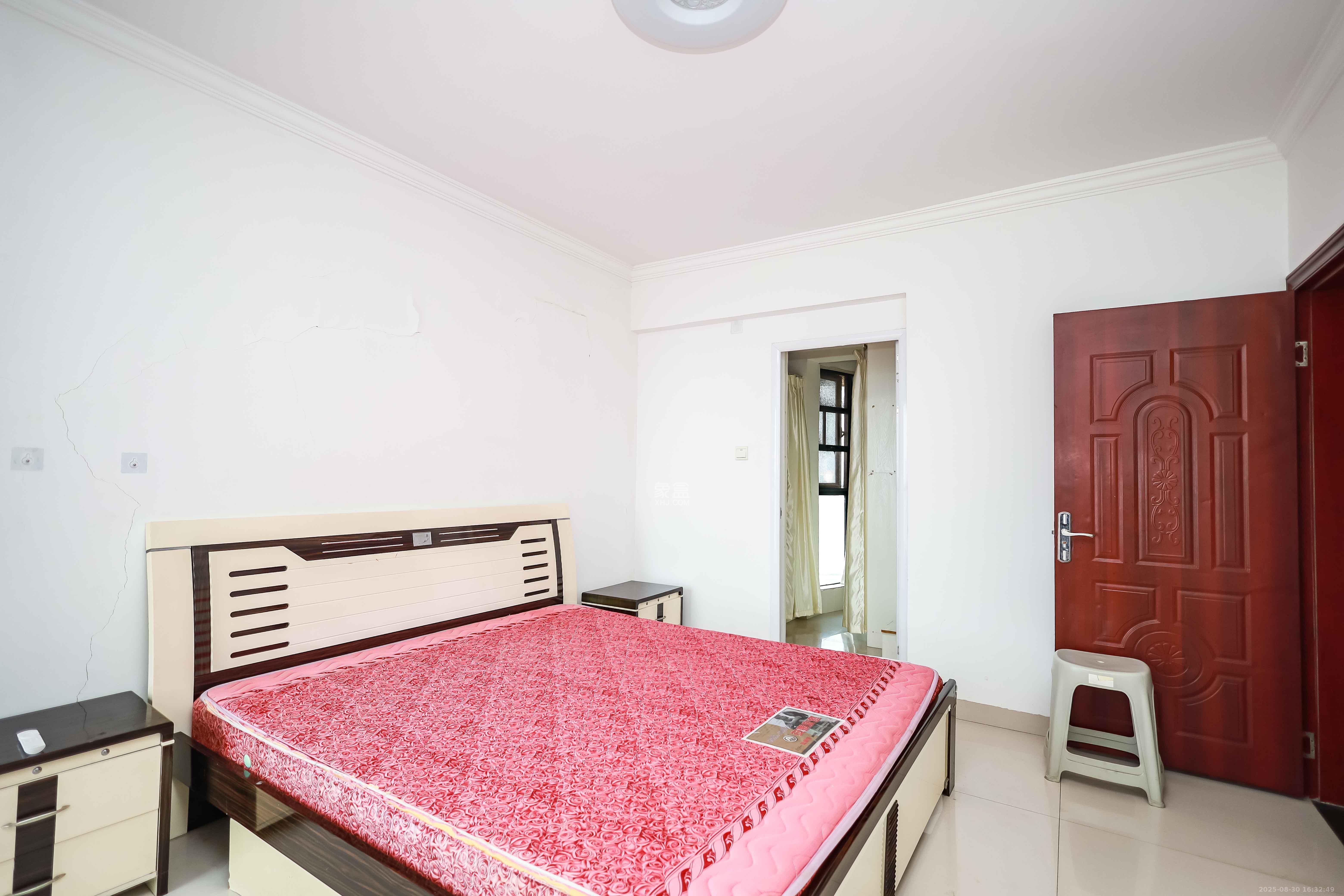 永祺西京  3室2厅2卫    128.0万 永祺西京  3室2厅2卫    128.0万卧室