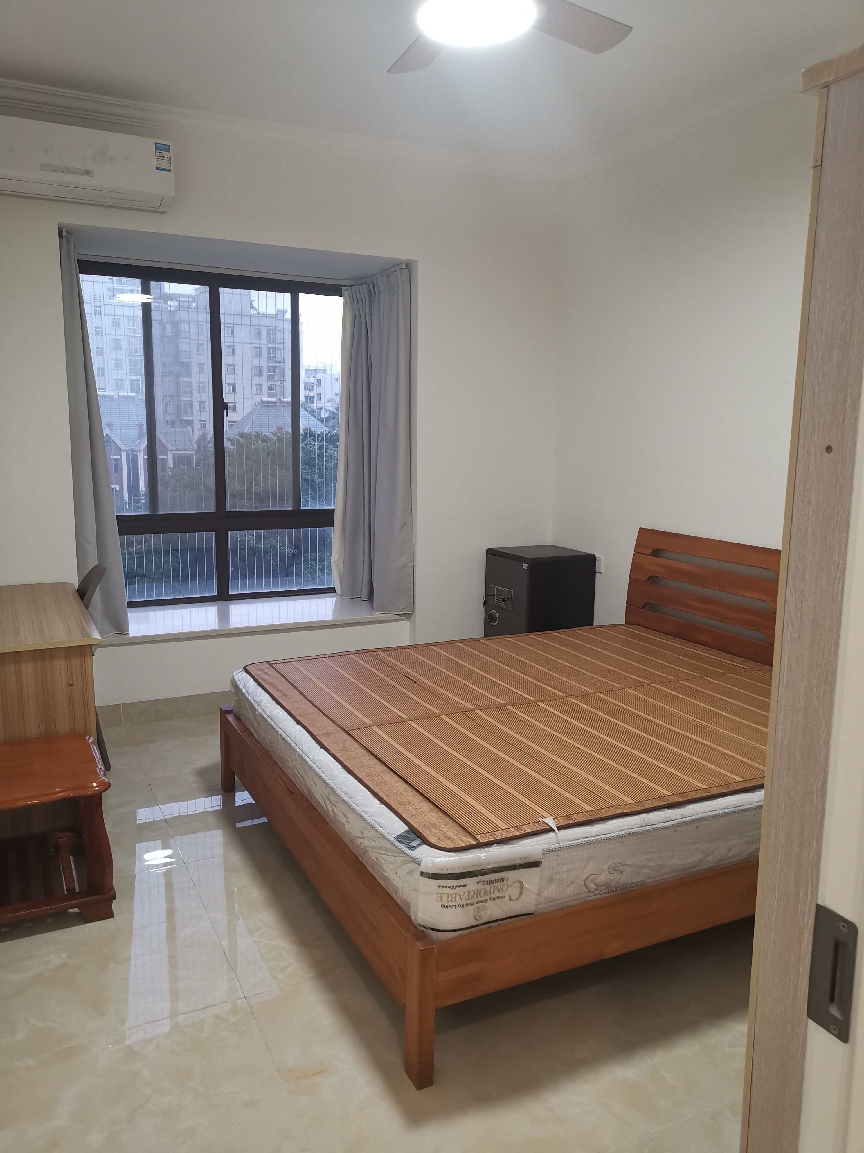 国贸城市花园 2室2厅1卫 3600.0元/月 国贸城市花园 2室2厅1卫 3600.0元/月室内图