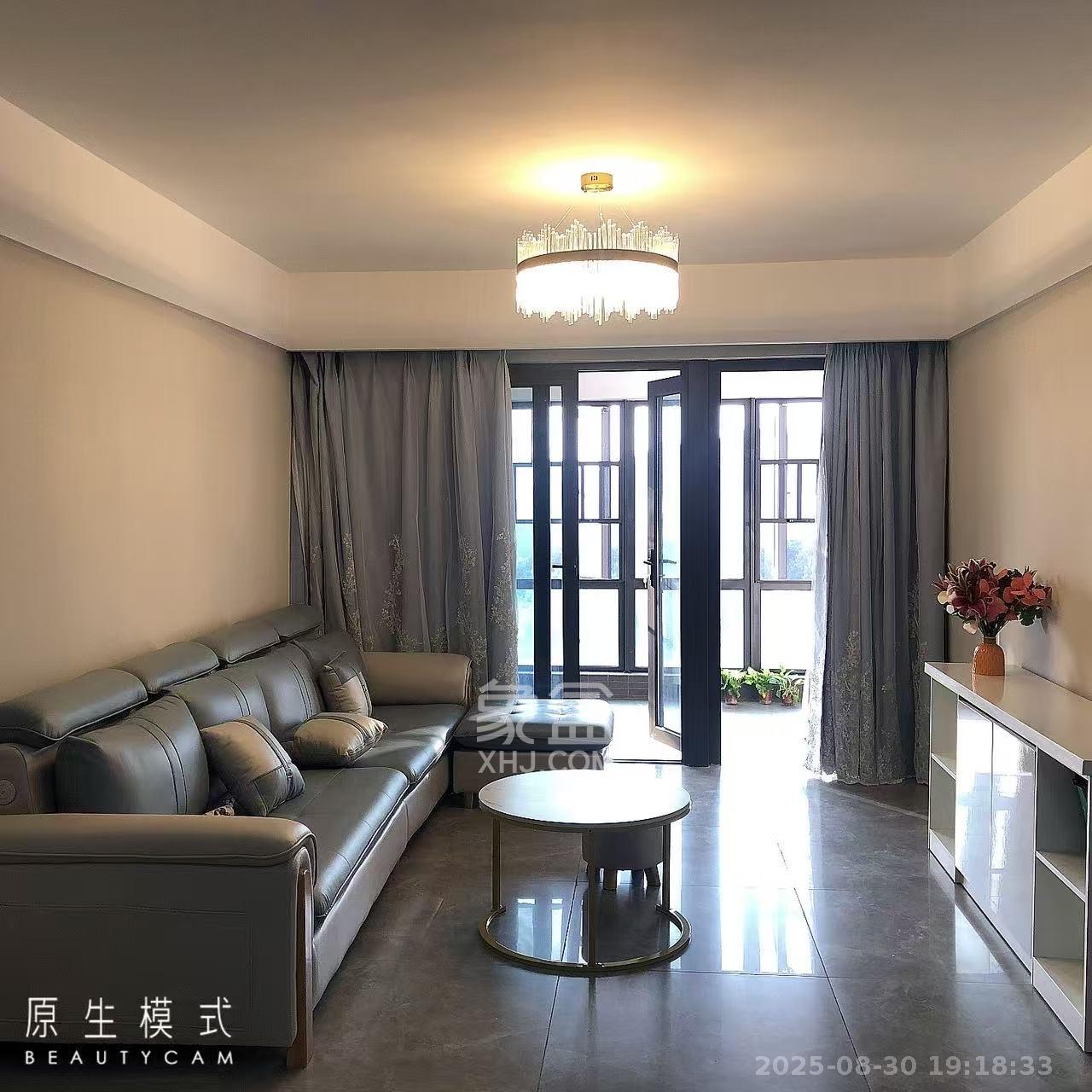 时代倾城四期  2室1厅1卫    1900.0元/月