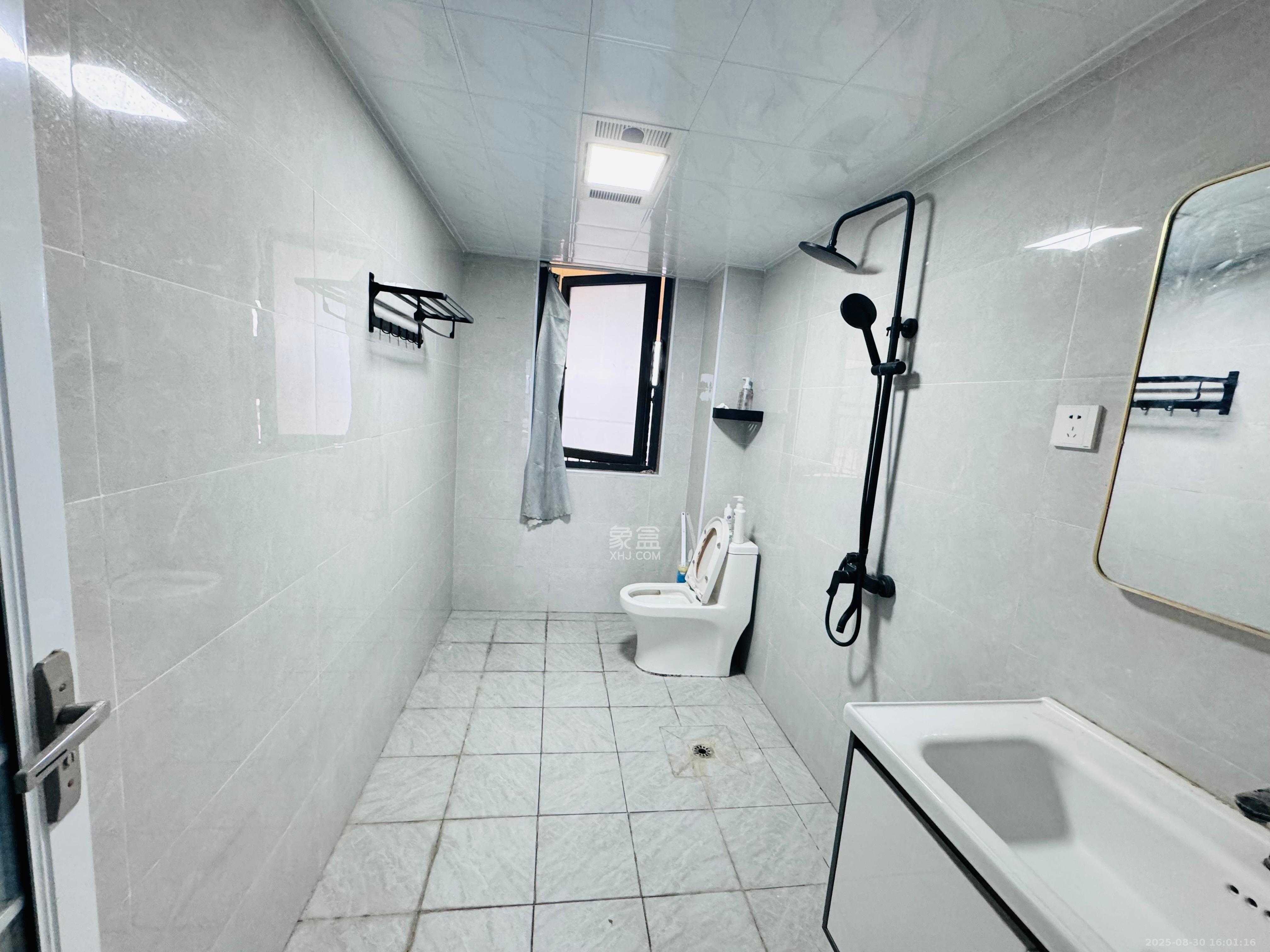 君合天玺  1室0厅0卫    3300.0元/月 君合天玺  1室0厅0卫    3300.0元/月室内图