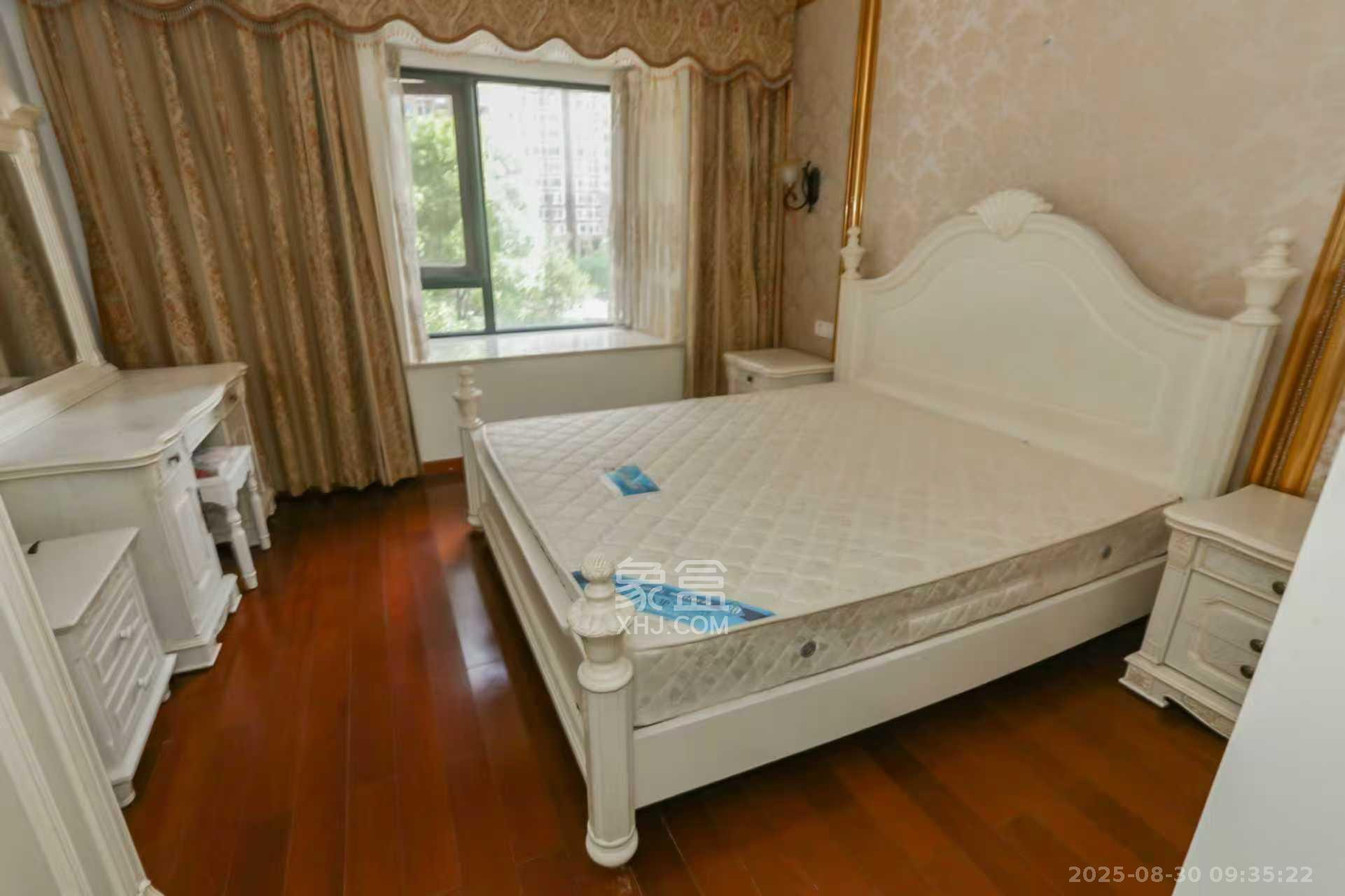 北京御园一二期(国泰嘉园) 4室2厅2卫 4600.0元/月 北京御园一二期(国泰嘉园) 4室2厅2卫 4600.0元/月室内图