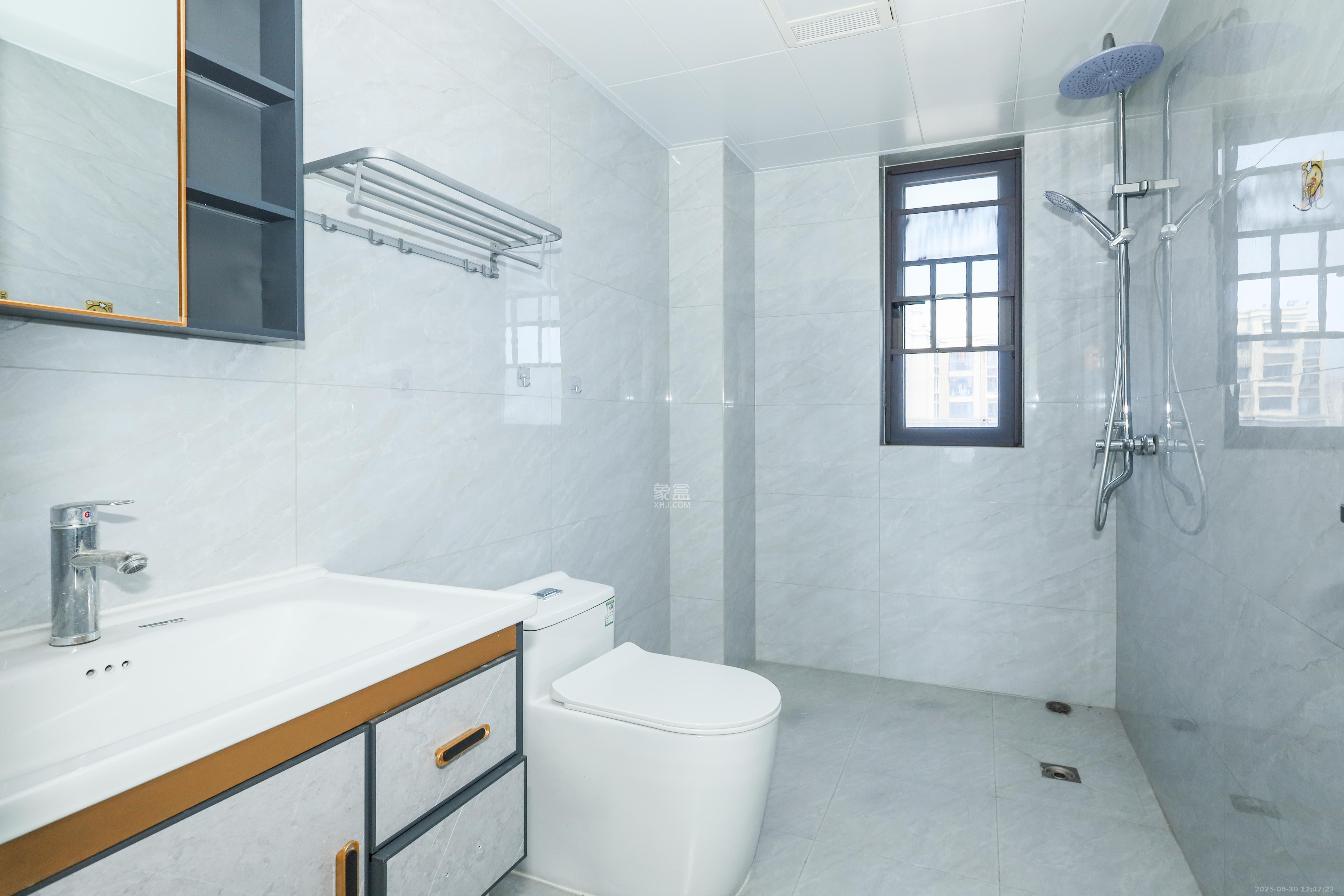 梅溪盛荟  3室2厅2卫    120.0万 梅溪盛荟  3室2厅2卫    120.0万卫生间