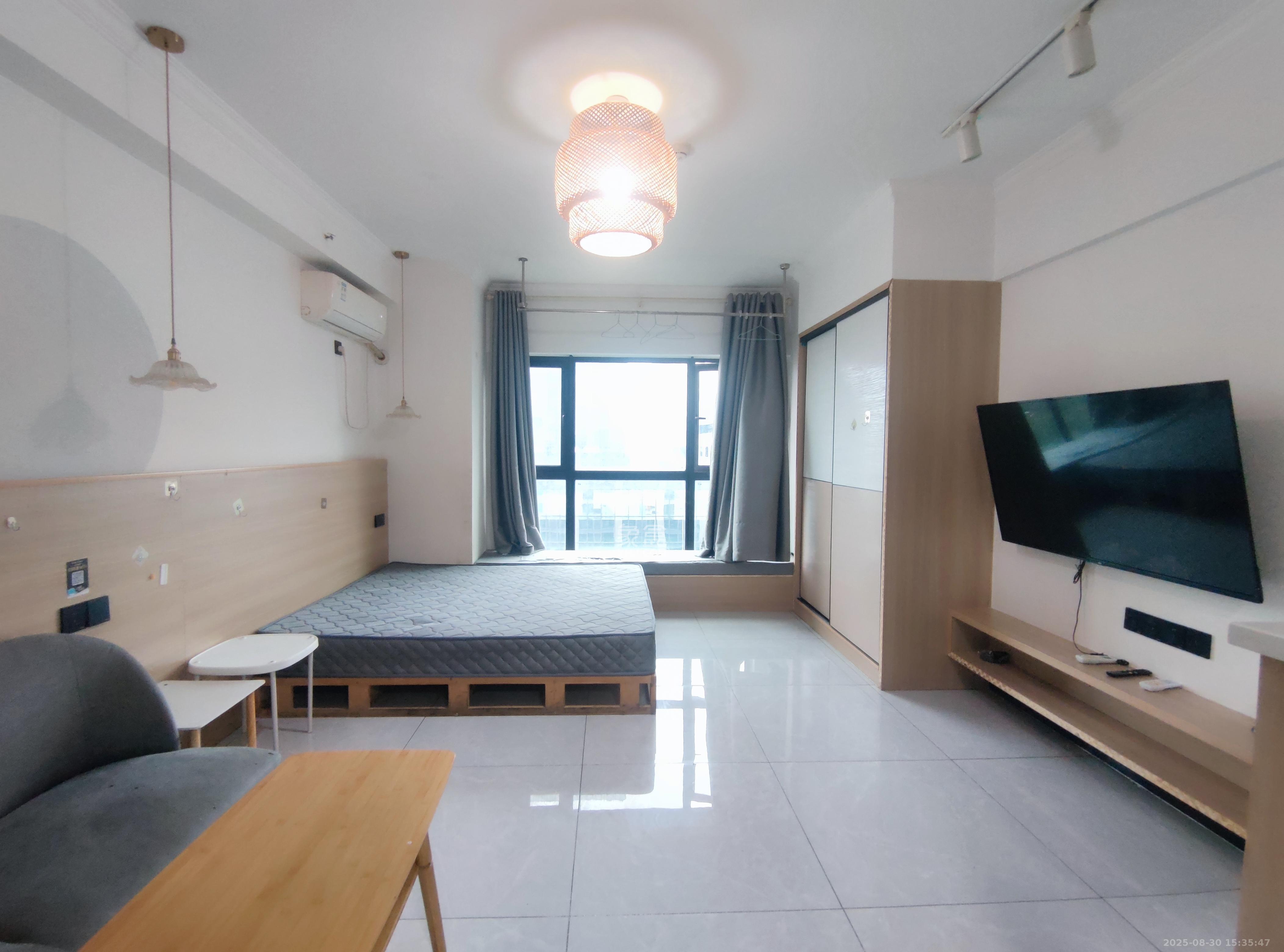 金科时代中心 1室1厅1卫 1350.0元/月 金科时代中心 1室1厅1卫 1350.0元/月室内图