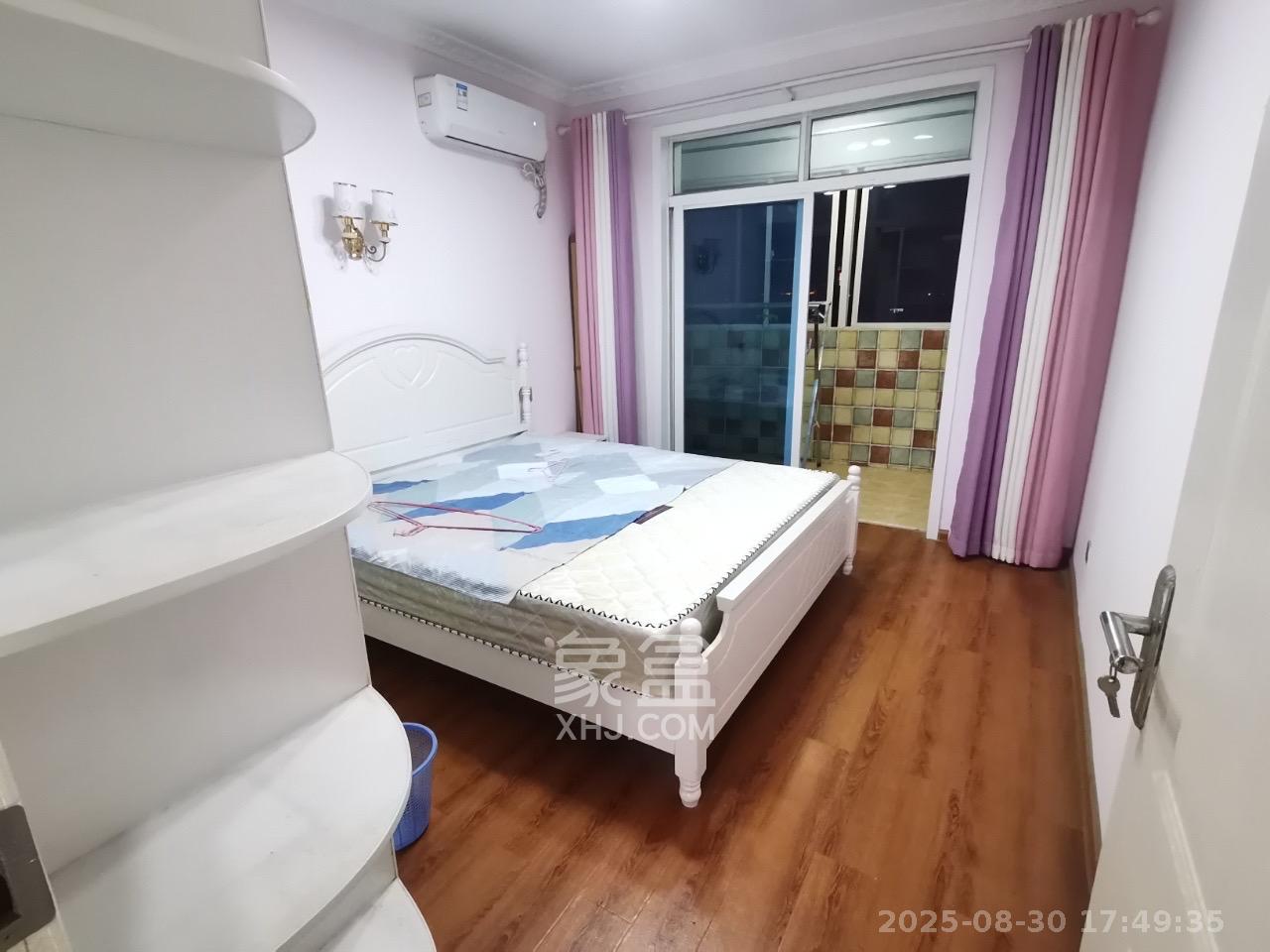 华海3C(天心电子世界) 2室1厅1卫 2100.0元/月 华海3C(天心电子世界) 2室1厅1卫 2100.0元/月室内图