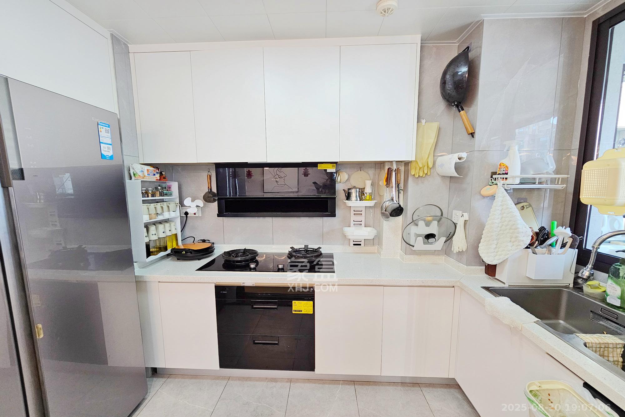 明昇壹城(明昇时代广场)二期  4室2厅2卫    268.0万 明昇壹城(明昇时代广场)二期  4室2厅2卫    268.0万其他