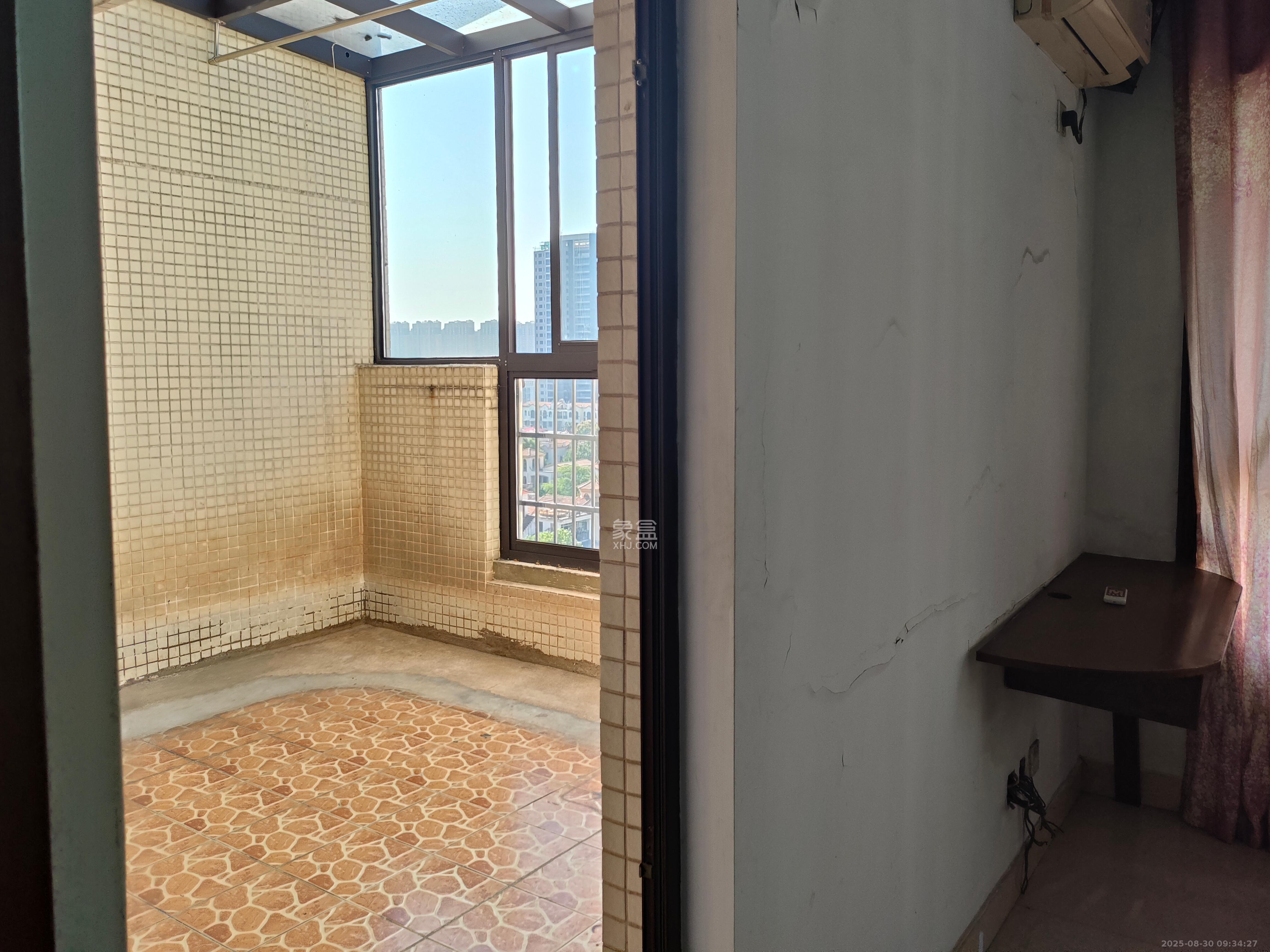 鹏基诺亚山林  3室2厅2卫    2000.0元/月 鹏基诺亚山林  3室2厅2卫    2000.0元/月室内图