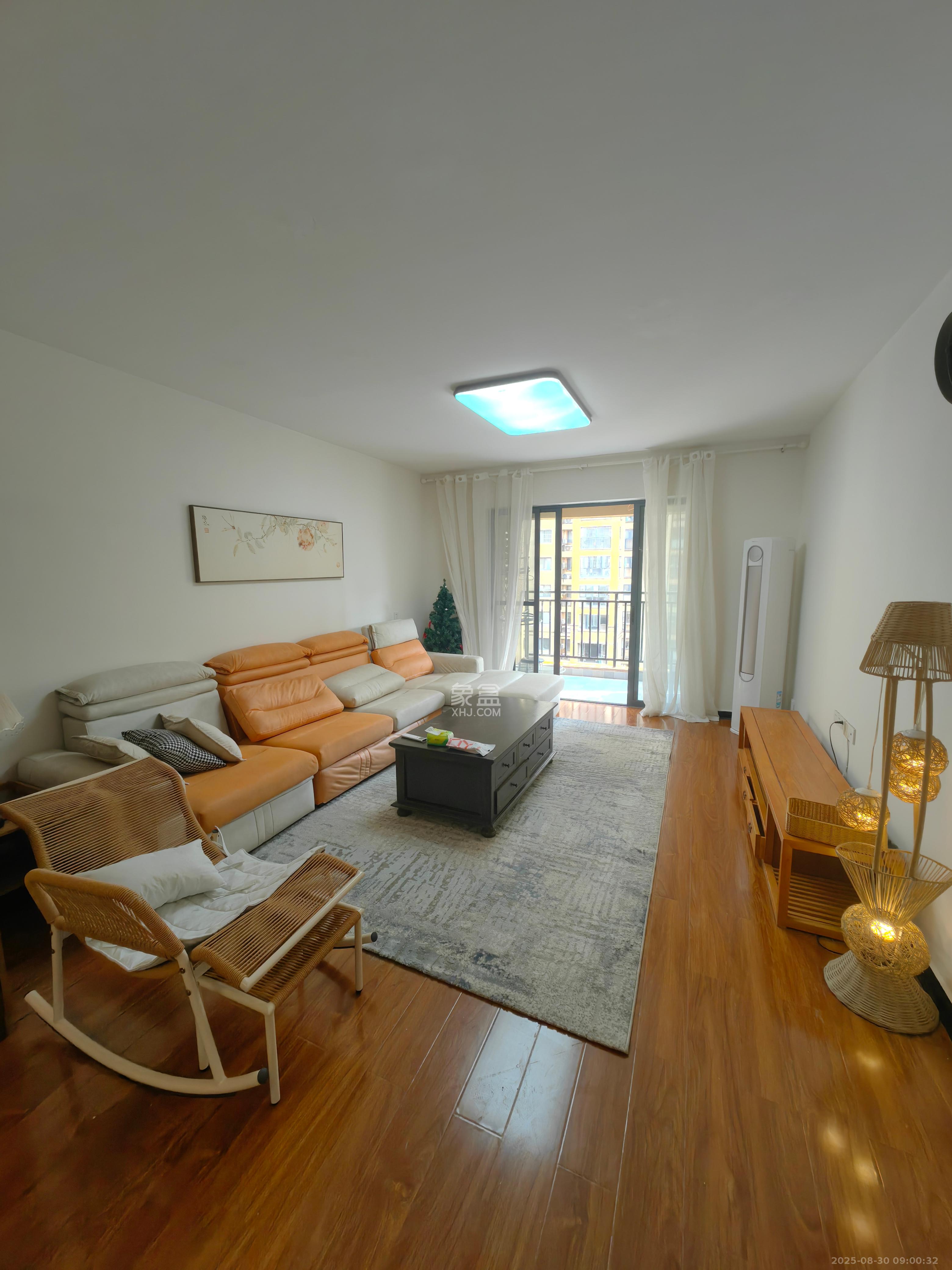 中建芙蓉嘉苑 3室2厅2卫 2700.0元/月 中建芙蓉嘉苑 3室2厅2卫 2700.0元/月室内图