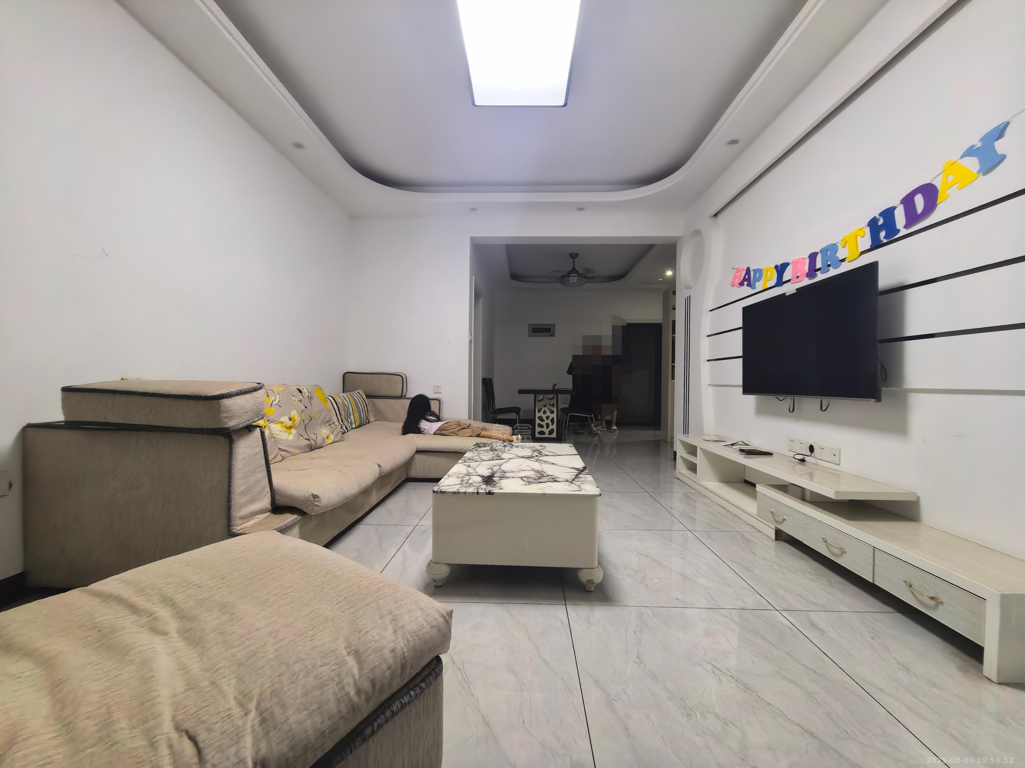 九八缔景城  2室1厅1卫   1800.00元/月室内图