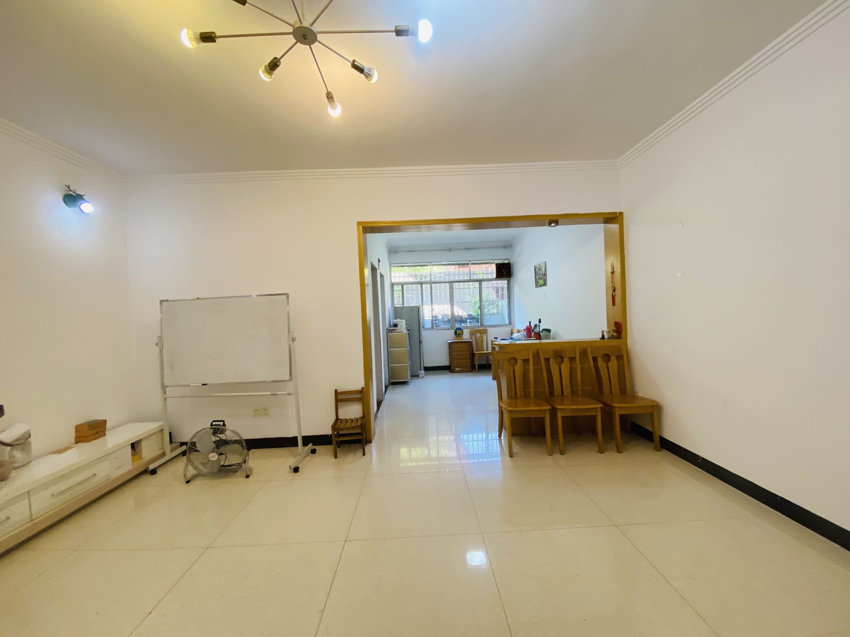 大码头街道鹅洋池居委会 2室2厅2卫 33.8万 大码头街道鹅洋池居委会 2室2厅2卫 33.8万室内图