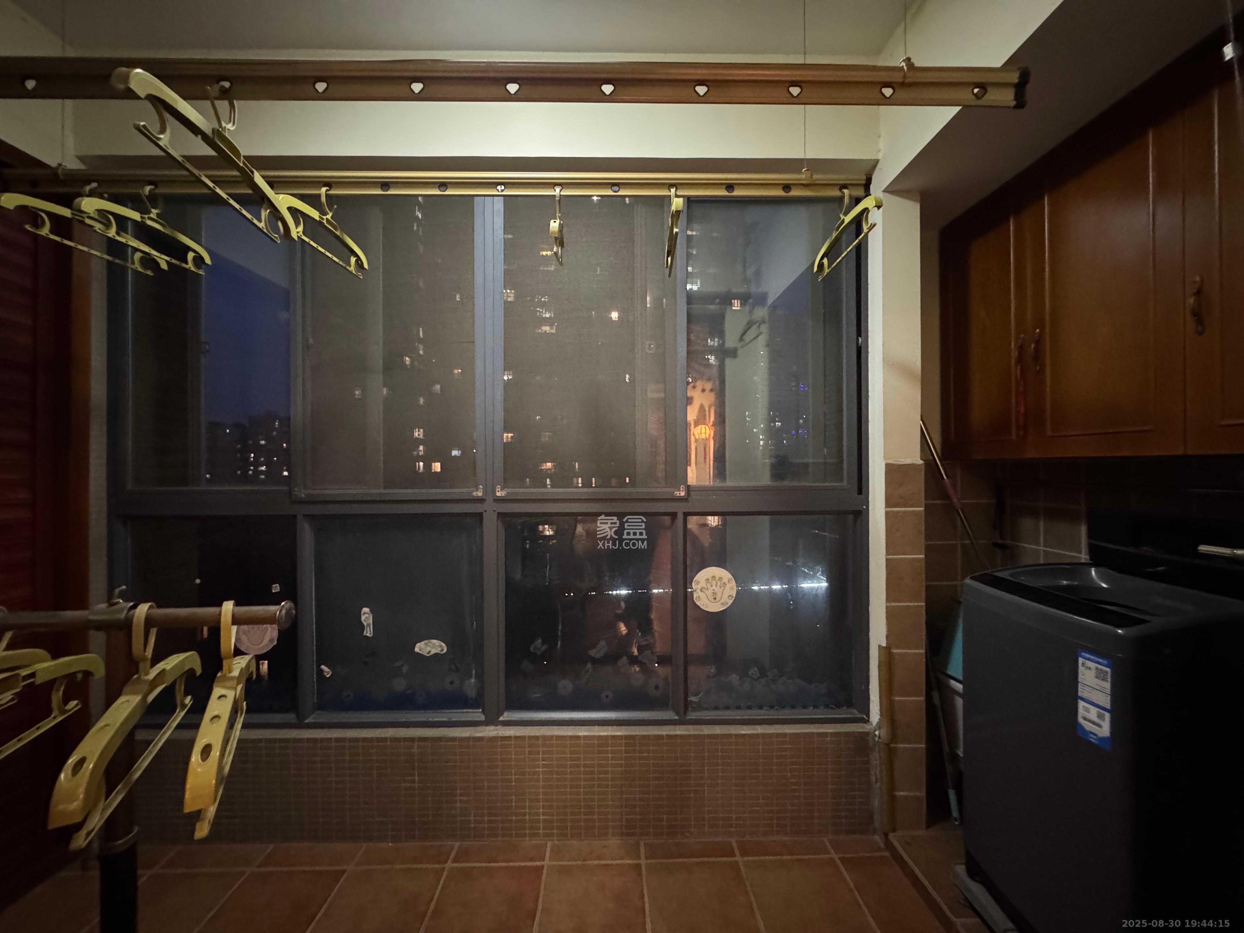 建发汇金国际 3室2厅2卫 3100.0元/月 建发汇金国际 3室2厅2卫 3100.0元/月室内图