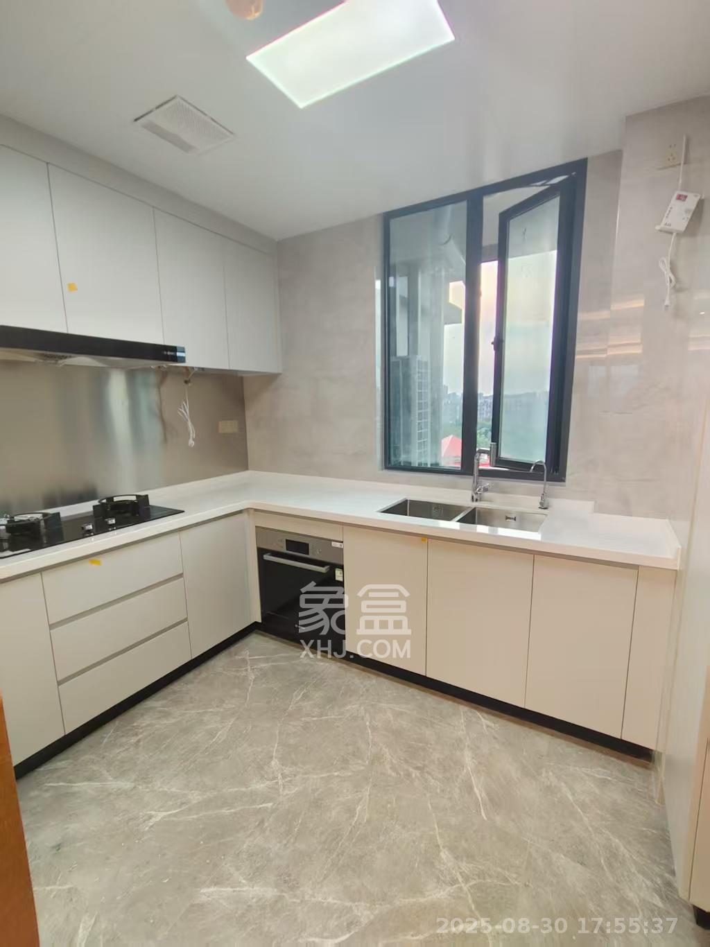 江山印  4室2厅3卫    13000.0元/月室内图