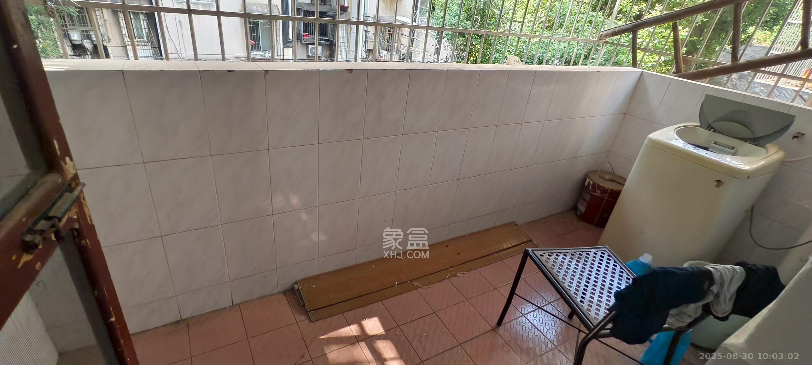 富康小区(富康花园)  2室1厅1卫    1000.0元/月 富康小区(富康花园)  2室1厅1卫    1000.0元/月室内图