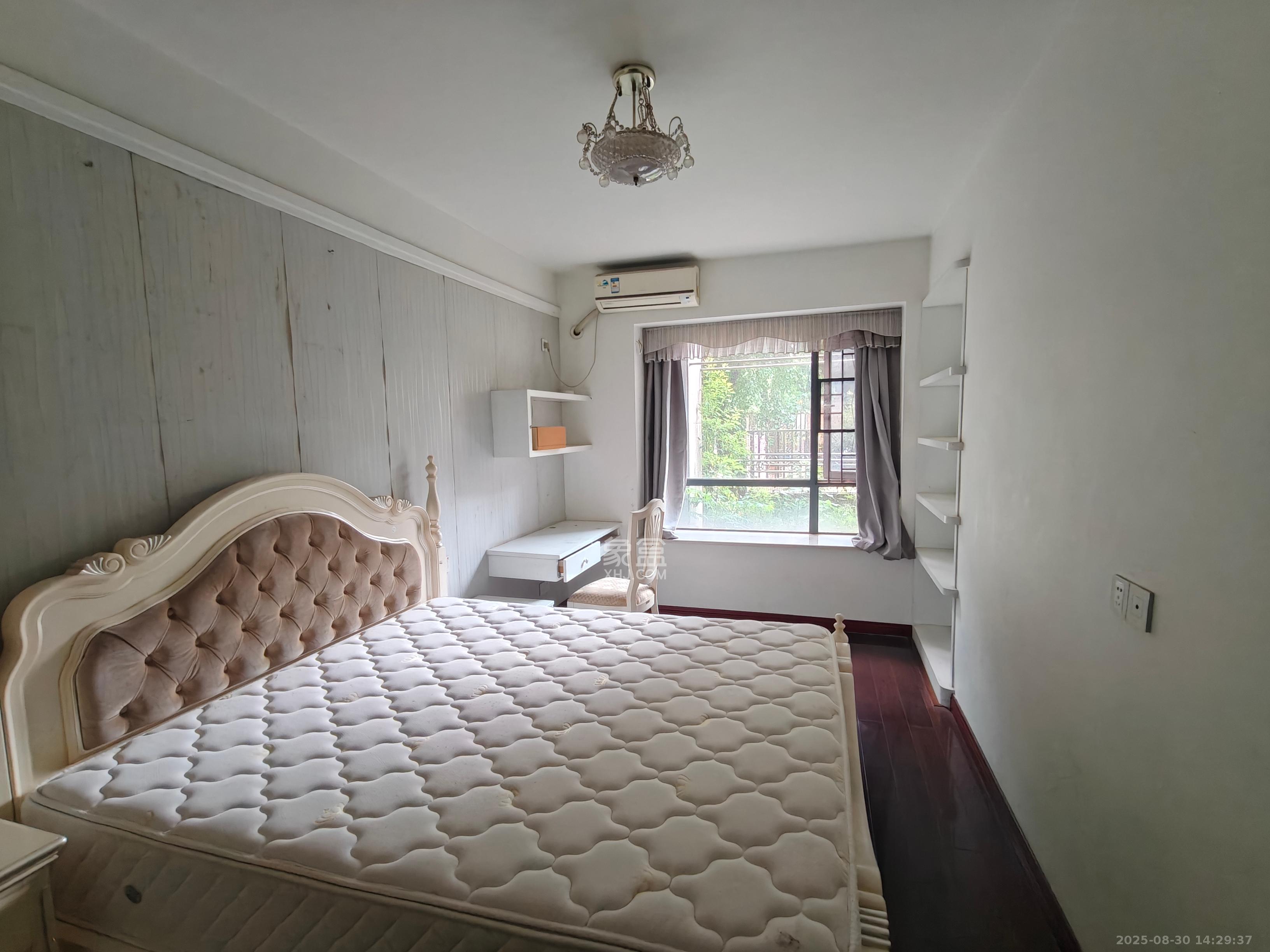 奥林匹克花园  3室2厅2卫    3000.0元/月 奥林匹克花园  3室2厅2卫    3000.0元/月室内图