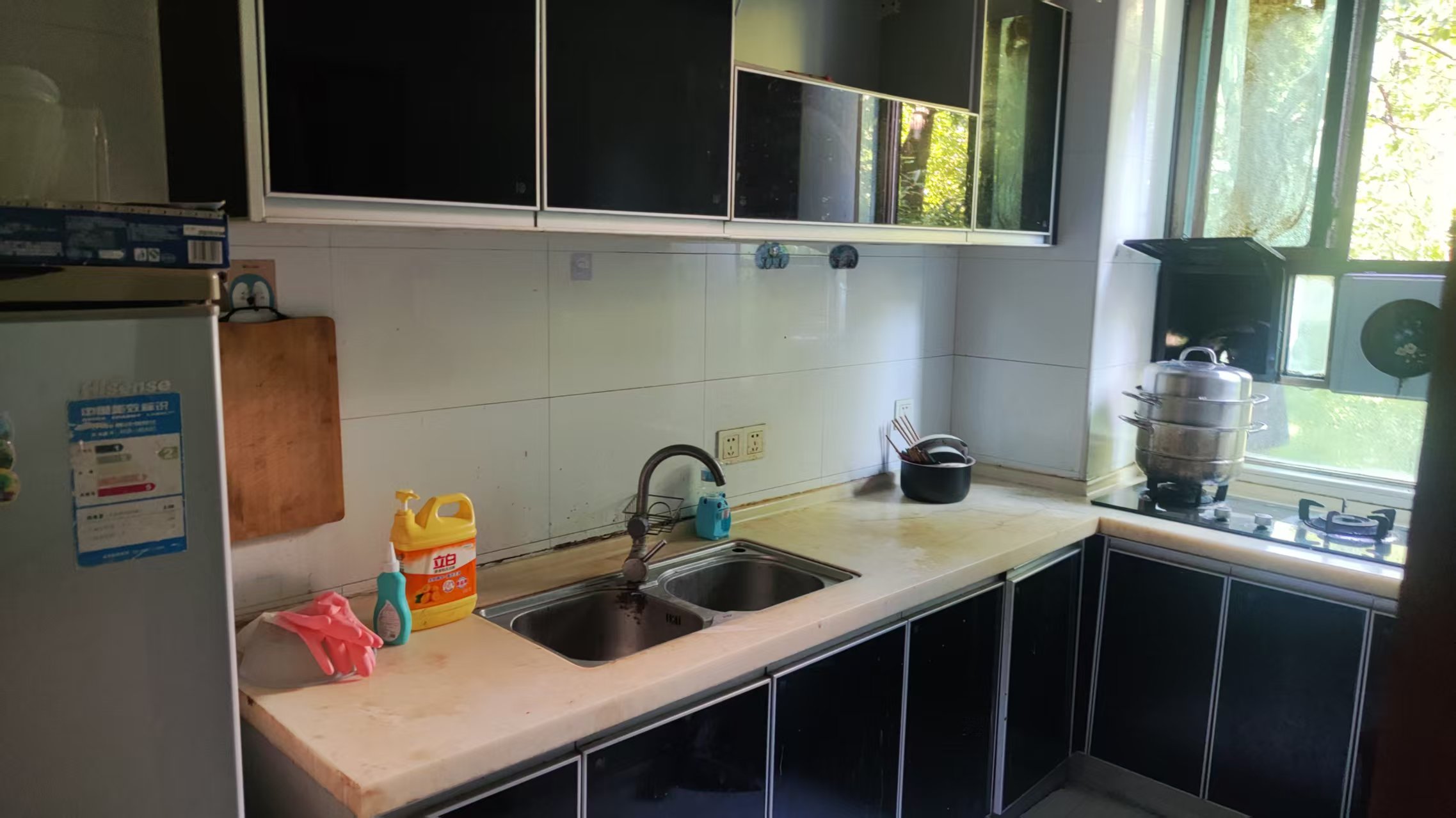 桃花仑自来水家属楼 2室1厅1卫 700.0元/月 桃花仑自来水家属楼 2室1厅1卫 700.0元/月室内图