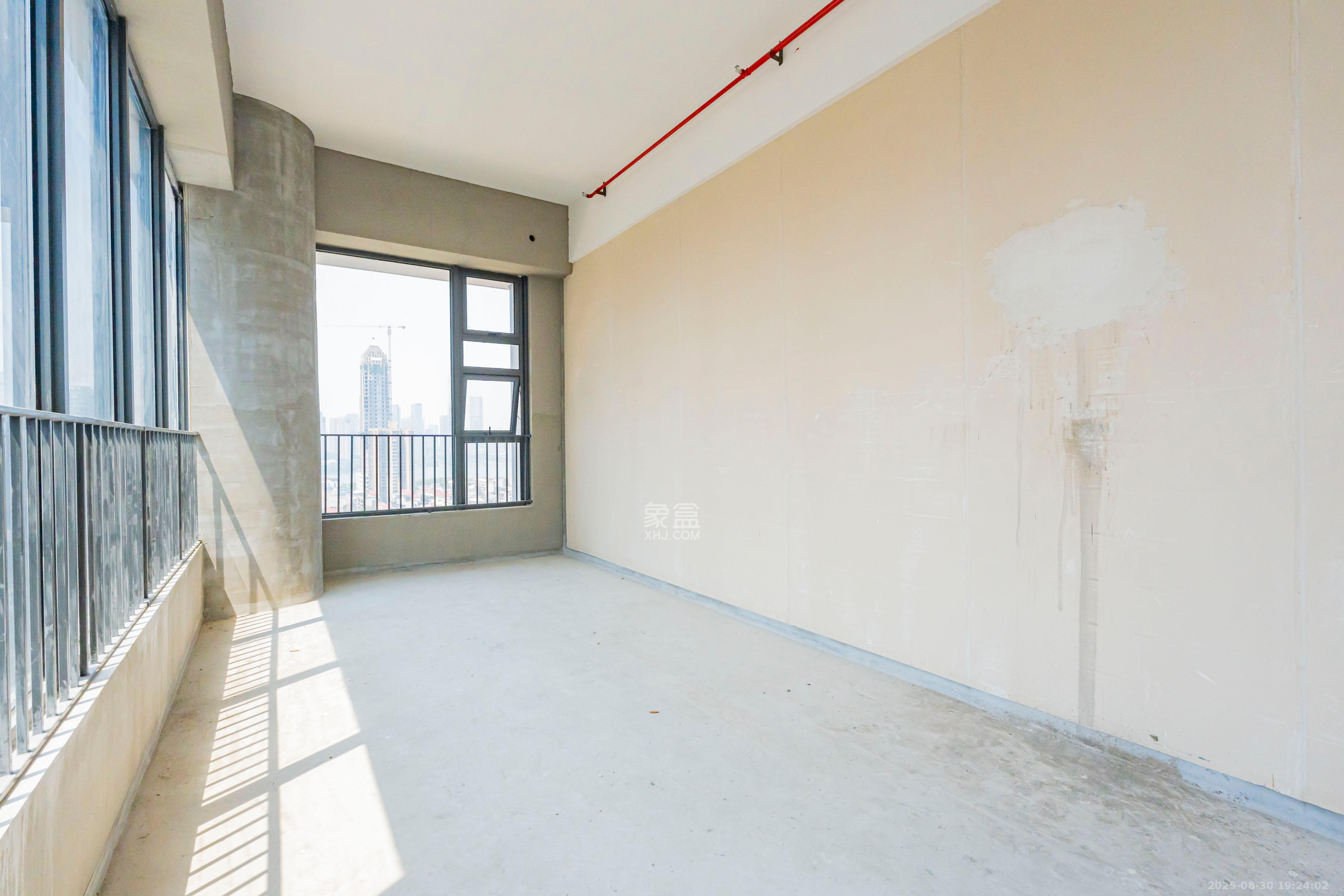 建发养云  1室1厅1卫    62.0万卧室