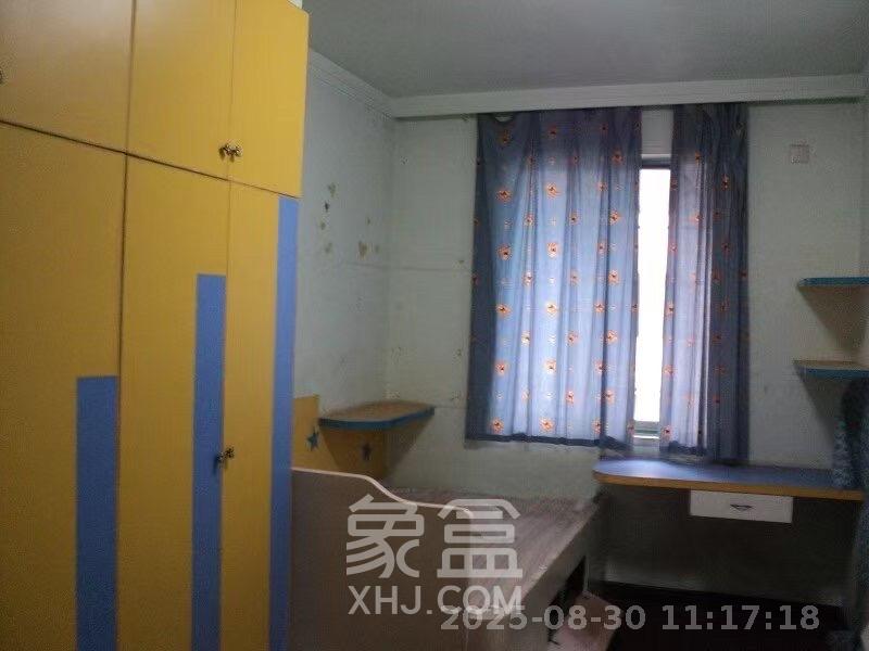 三湘小区  2室2厅1卫   1300.00元/月室内图