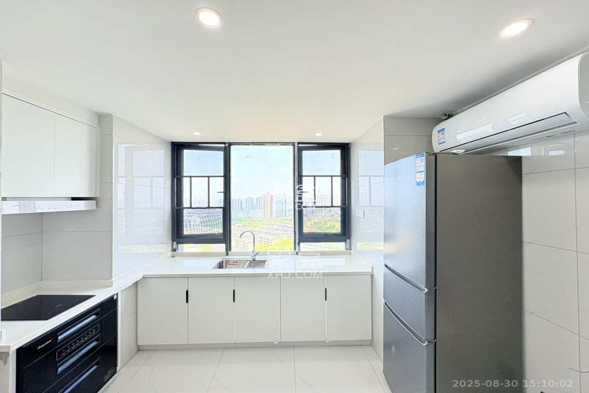 卓越伊景苑  2室1厅1卫    1800.0元/月 卓越伊景苑  2室1厅1卫    1800.0元/月室内图