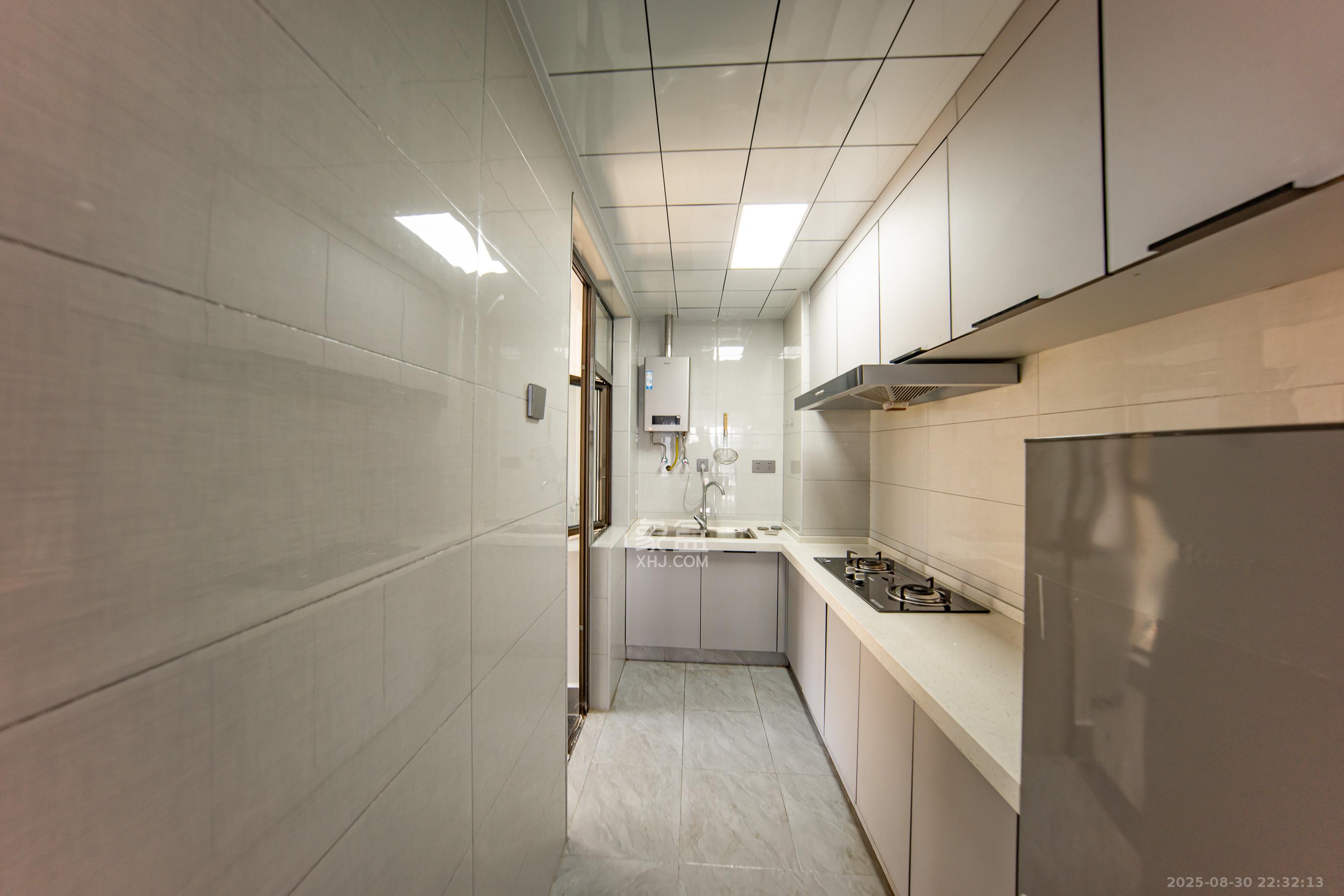 江山帝景雅典  3室2厅1卫    97.0万厨房