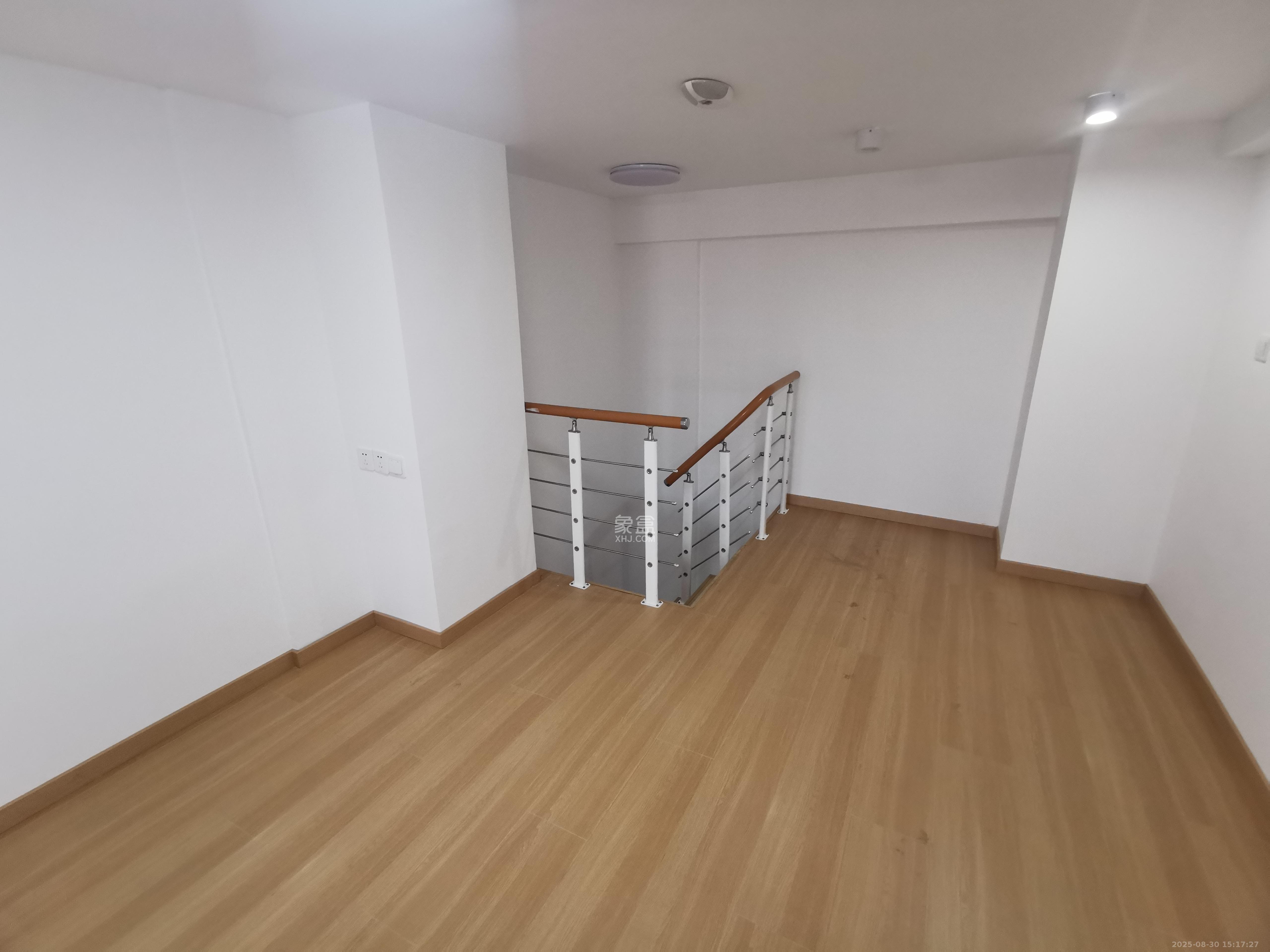 爱家当代境  2室1厅1卫    2000.0元/月室内图