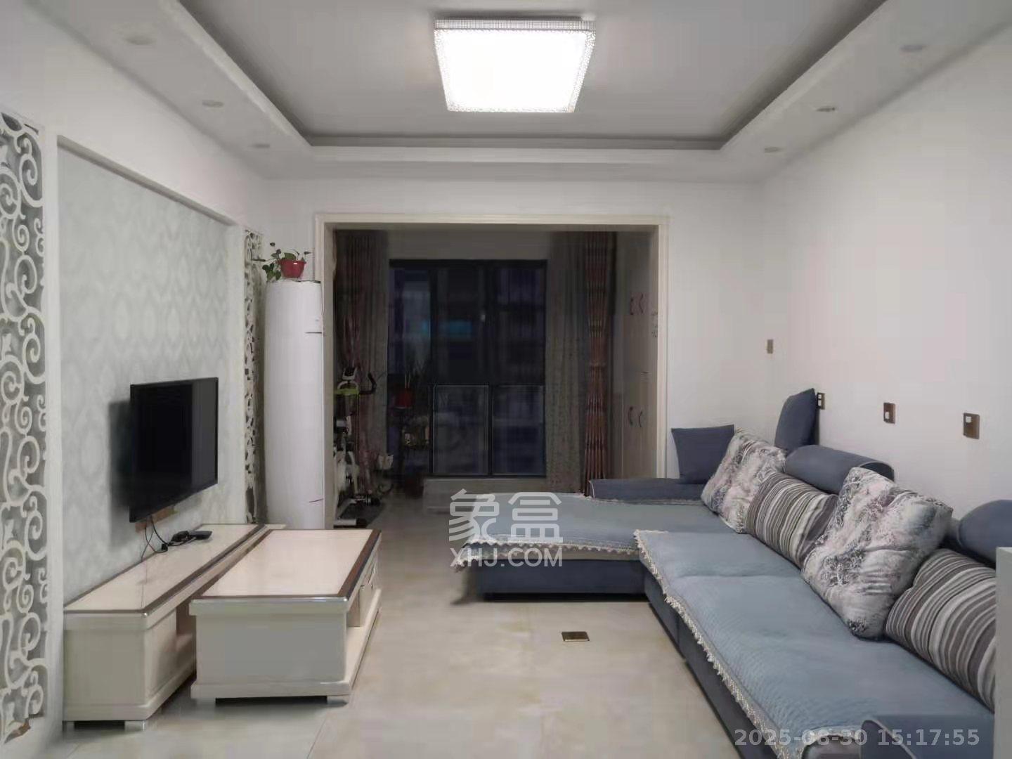 中建芙蓉嘉苑  3室2厅2卫    2600.0元/月