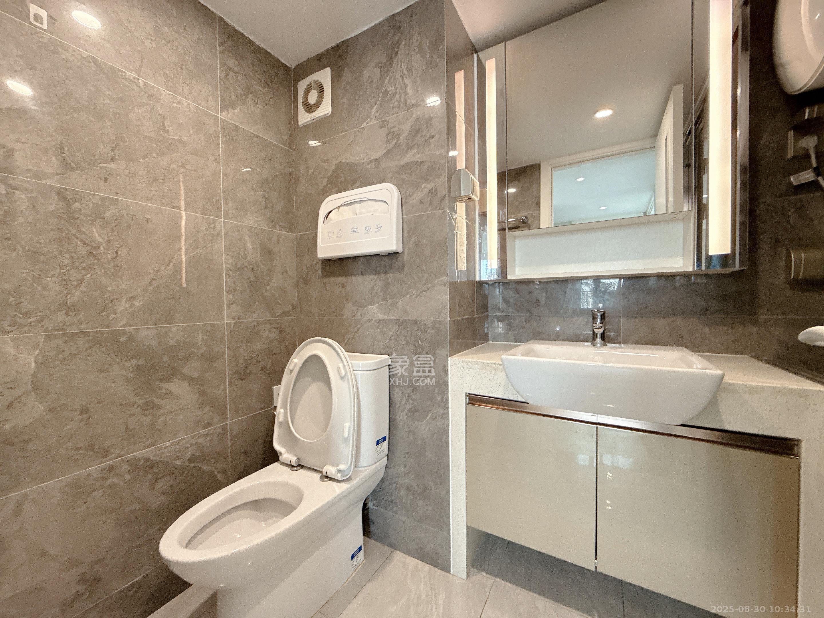 华远华时代  4室2厅2卫    5400.0元/月 华远华时代  4室2厅2卫    5400.0元/月室内图