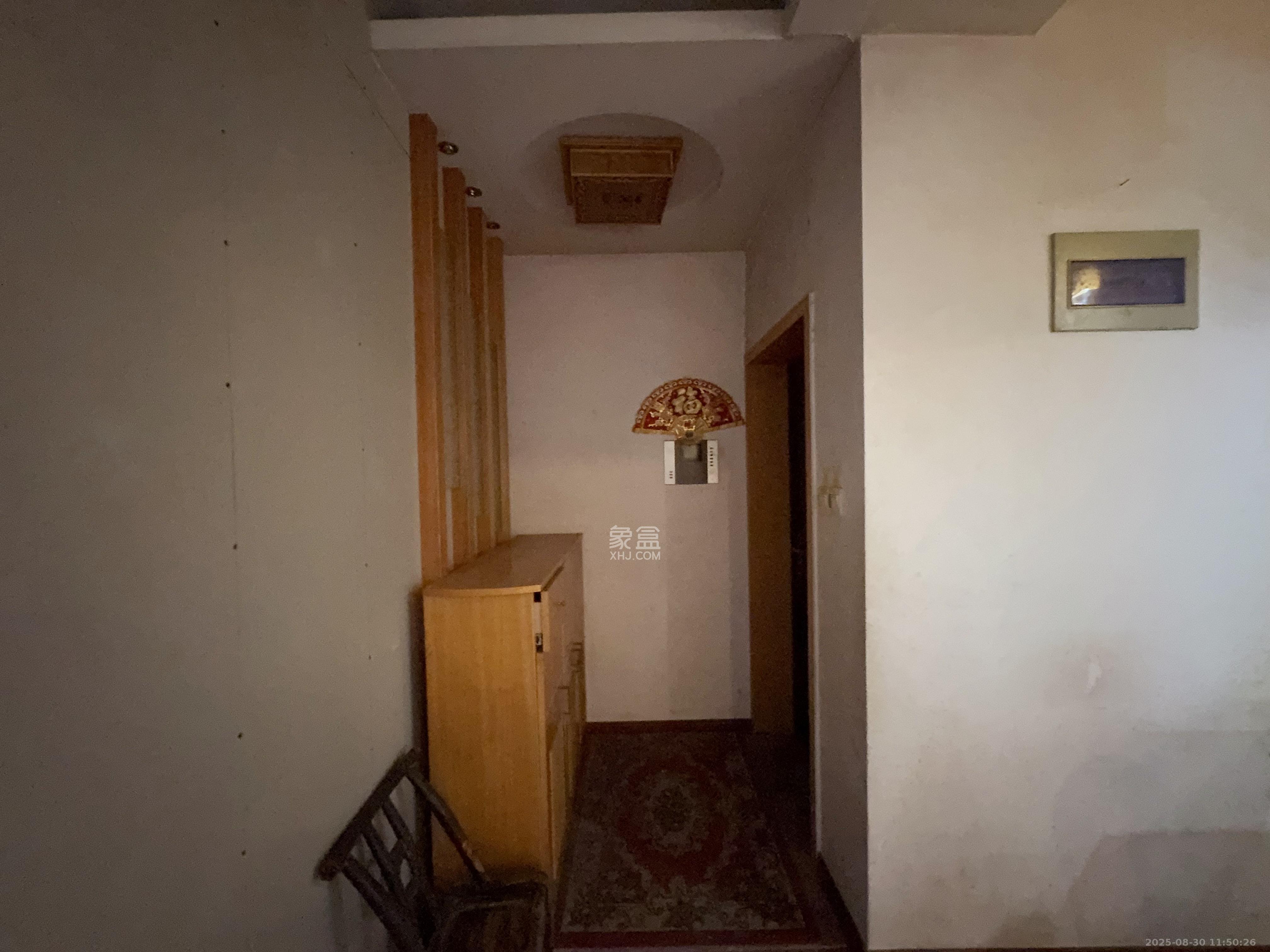 申奥美域  3室2厅2卫    2200.0元/月 申奥美域  3室2厅2卫    2200.0元/月室内图