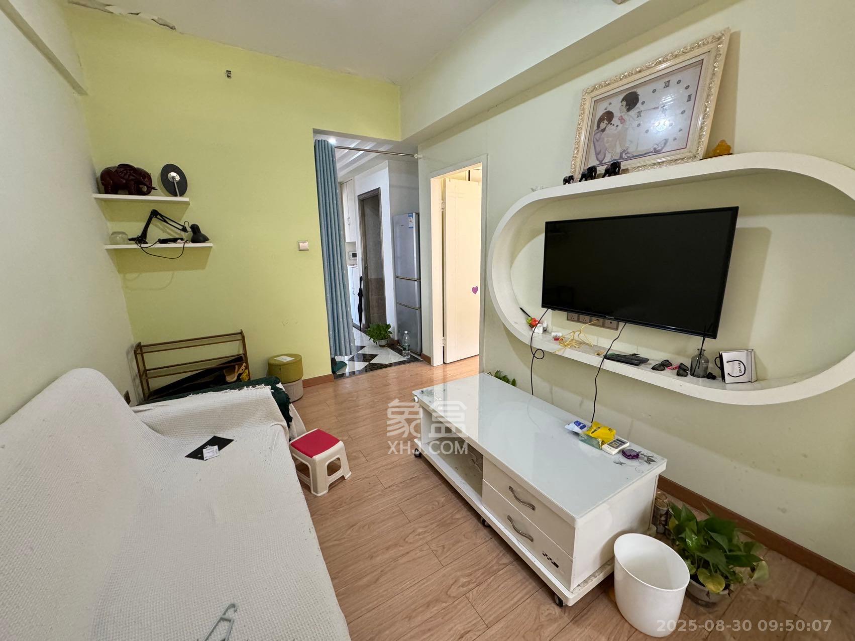 奥林匹克花园贡院三期  1室1厅1卫    1400.0元/月室内图