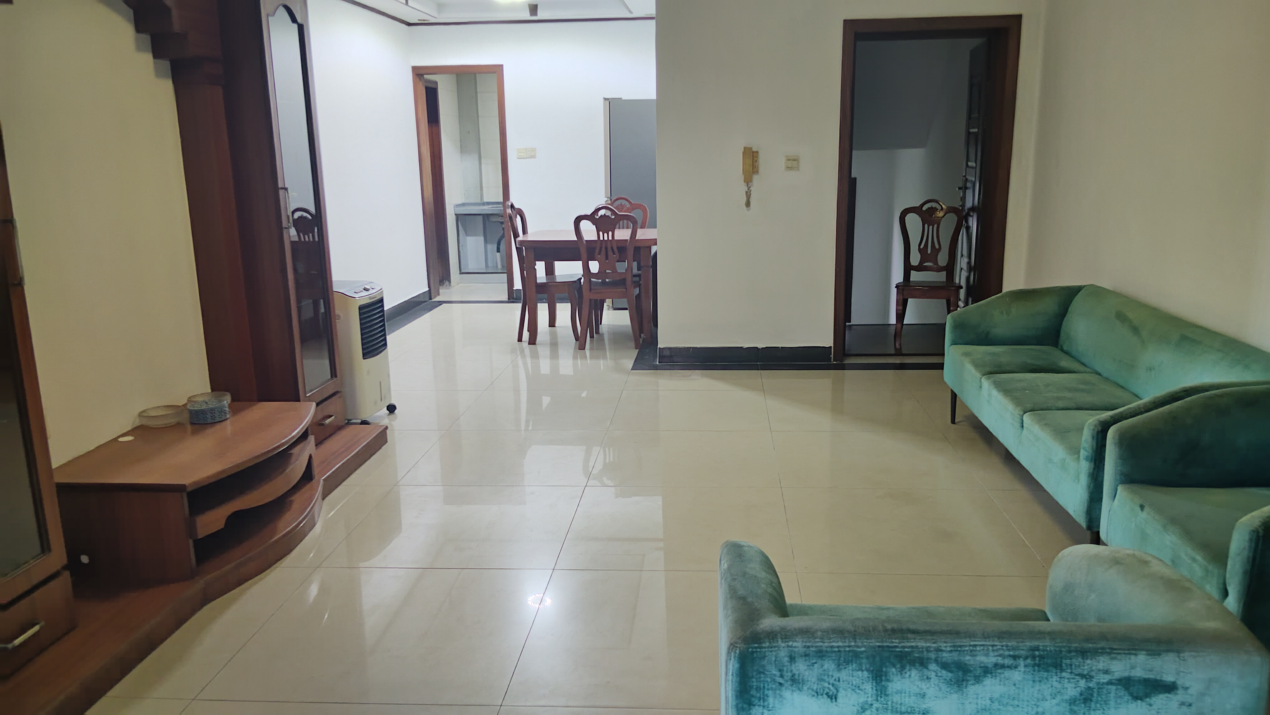 岳北社区 2室1厅1卫 1800.0元/月 岳北社区 2室1厅1卫 1800.0元/月户型图