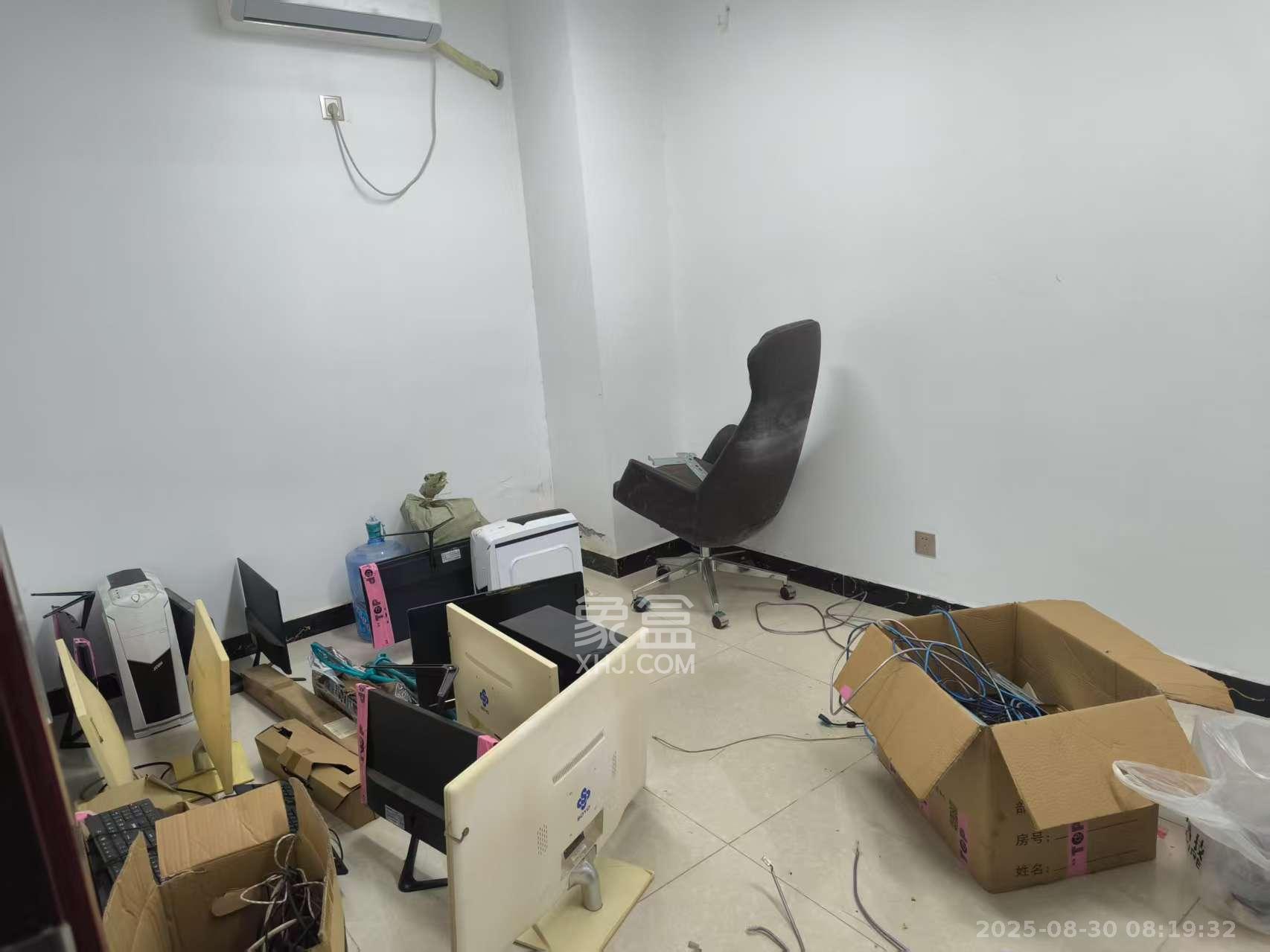 长沙总部基地   227.0㎡      6000.0元/月室内图