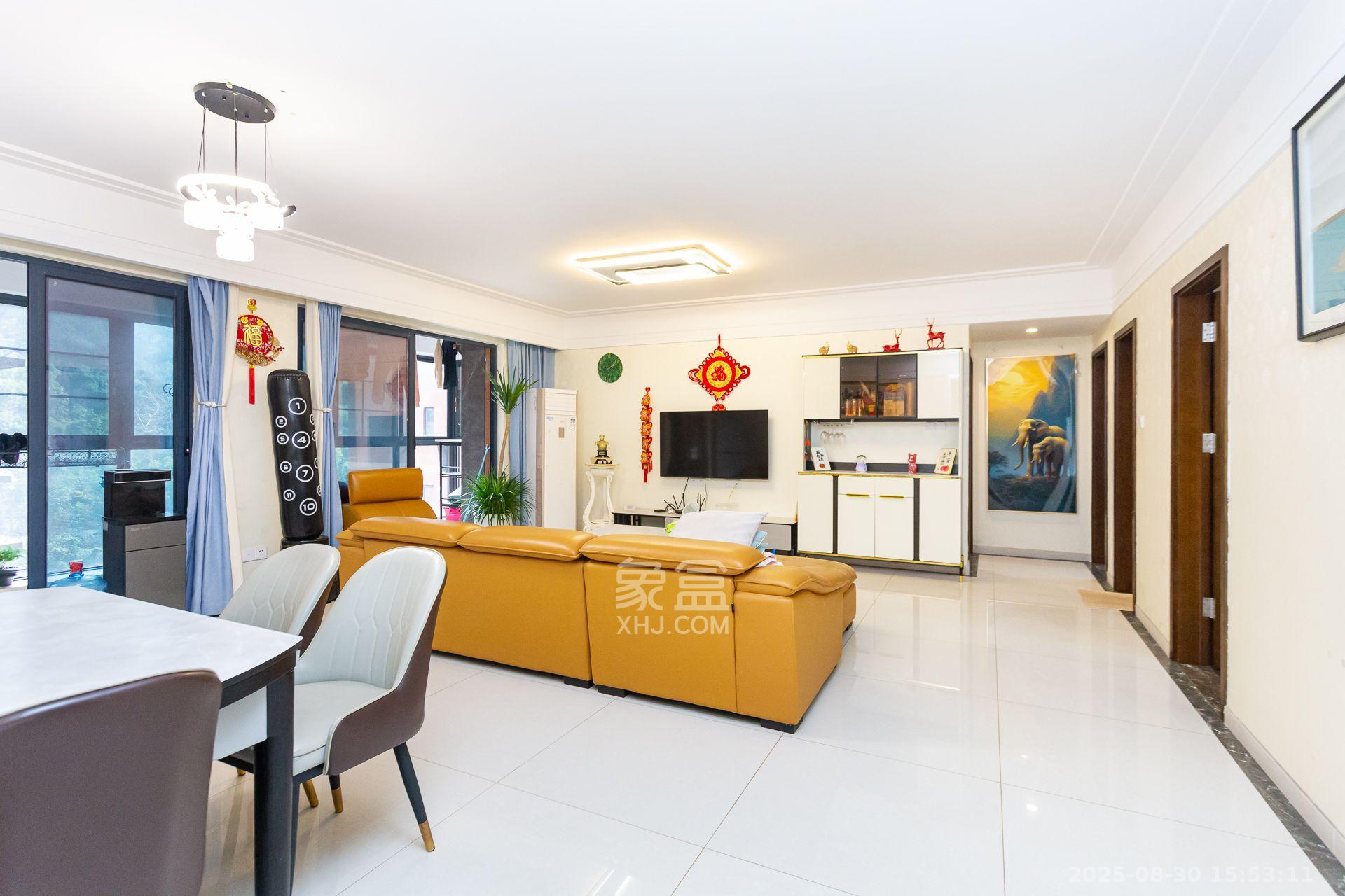 珠江东方明珠(新地东方明珠)三期 3室2厅2卫 2500.0元/月 珠江东方明珠(新地东方明珠)三期 3室2厅2卫 2500.0元/月室内图