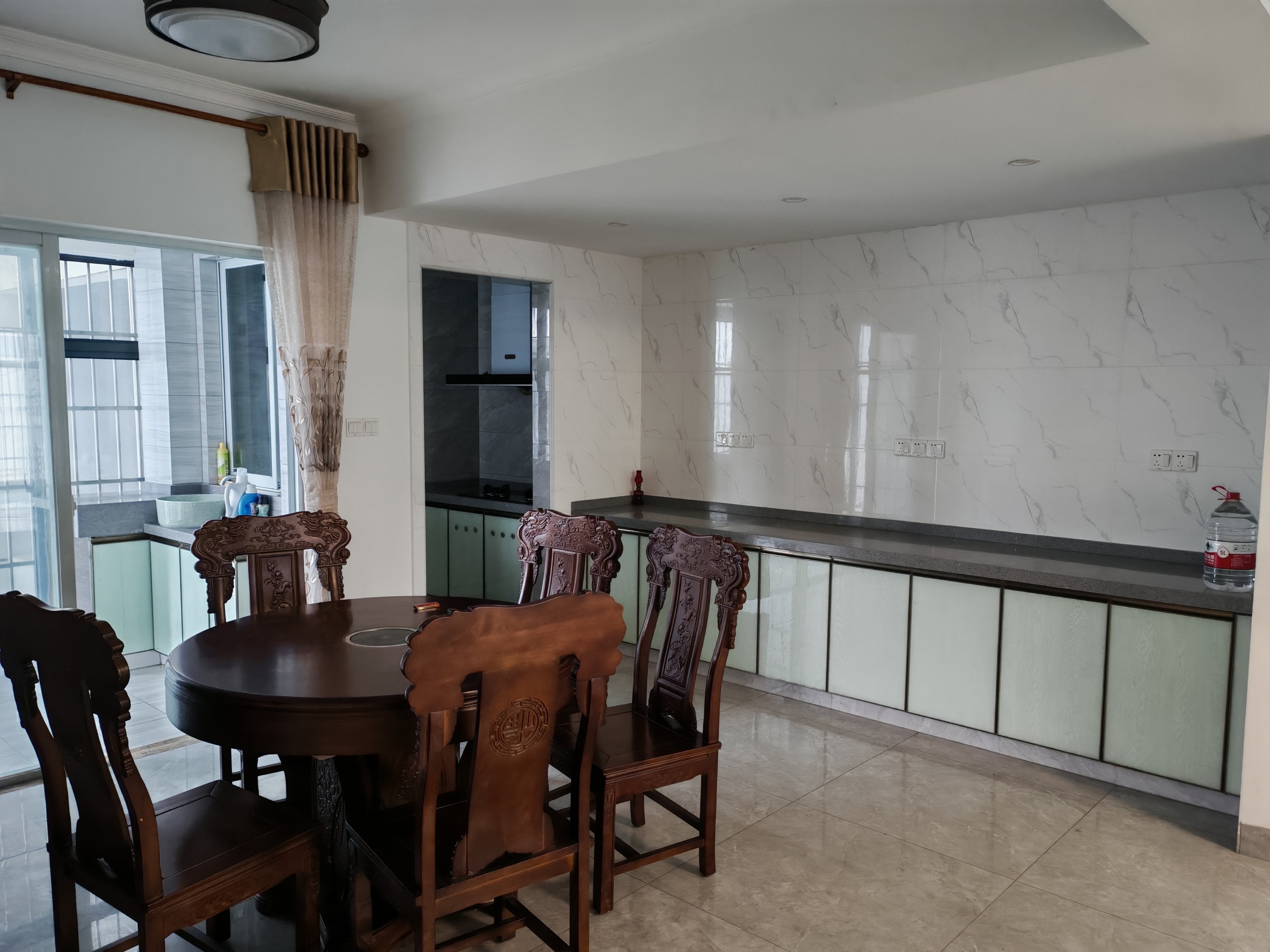 海航城 4室2厅2卫 2800.0元/月 海航城 4室2厅2卫 2800.0元/月室内图