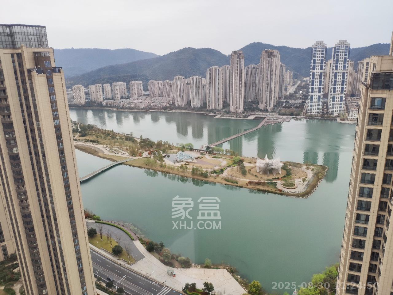 梅溪湖金茂府(金茂广场)(金茂览秀城)  2室2厅2卫    4000.0元/月 梅溪湖金茂府(金茂广场)(金茂览秀城)  2室2厅2卫    4000.0元/月室内图