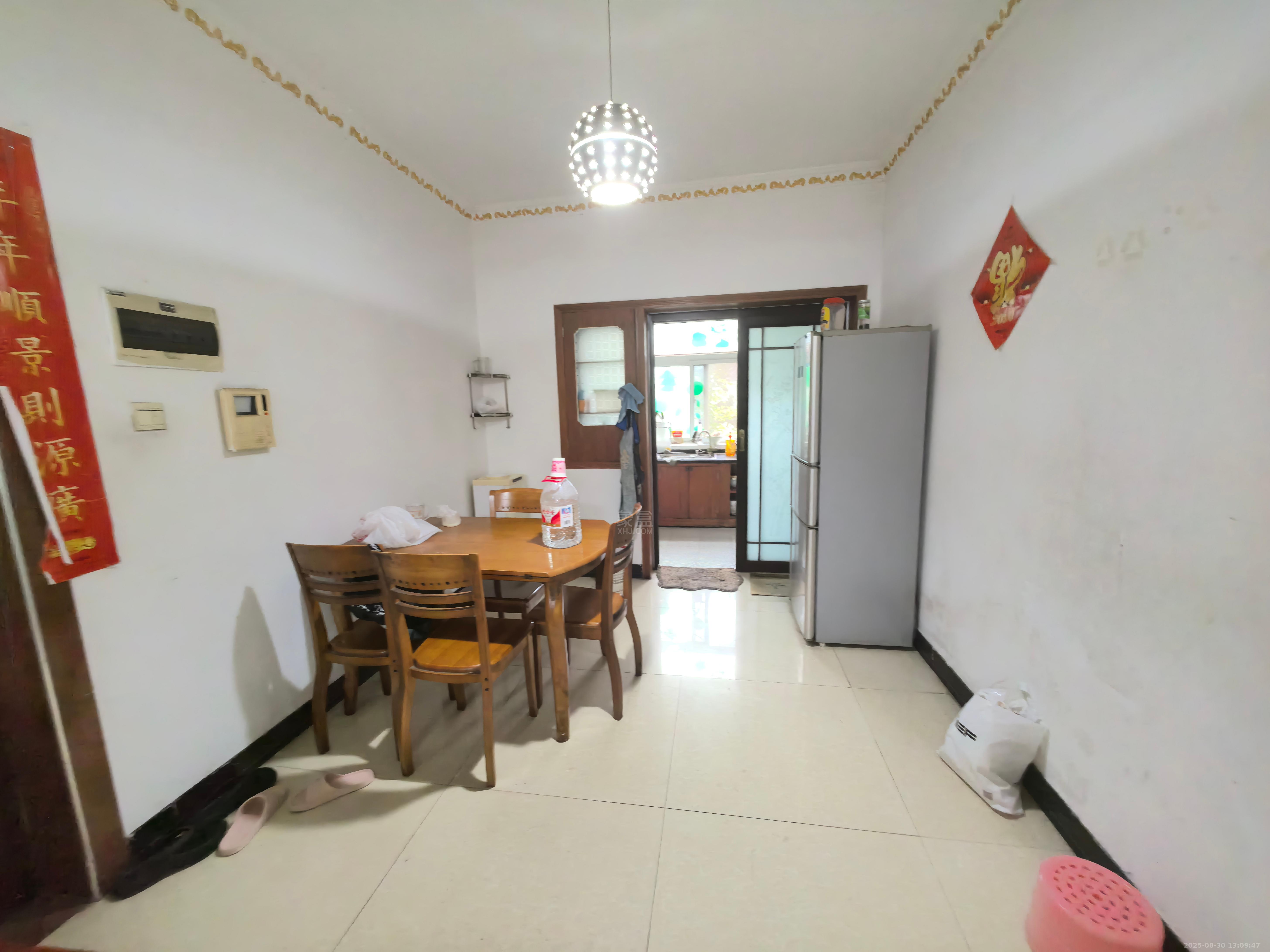 新城壹号 3室2厅2卫 1200.0元/月 新城壹号 3室2厅2卫 1200.0元/月室内图