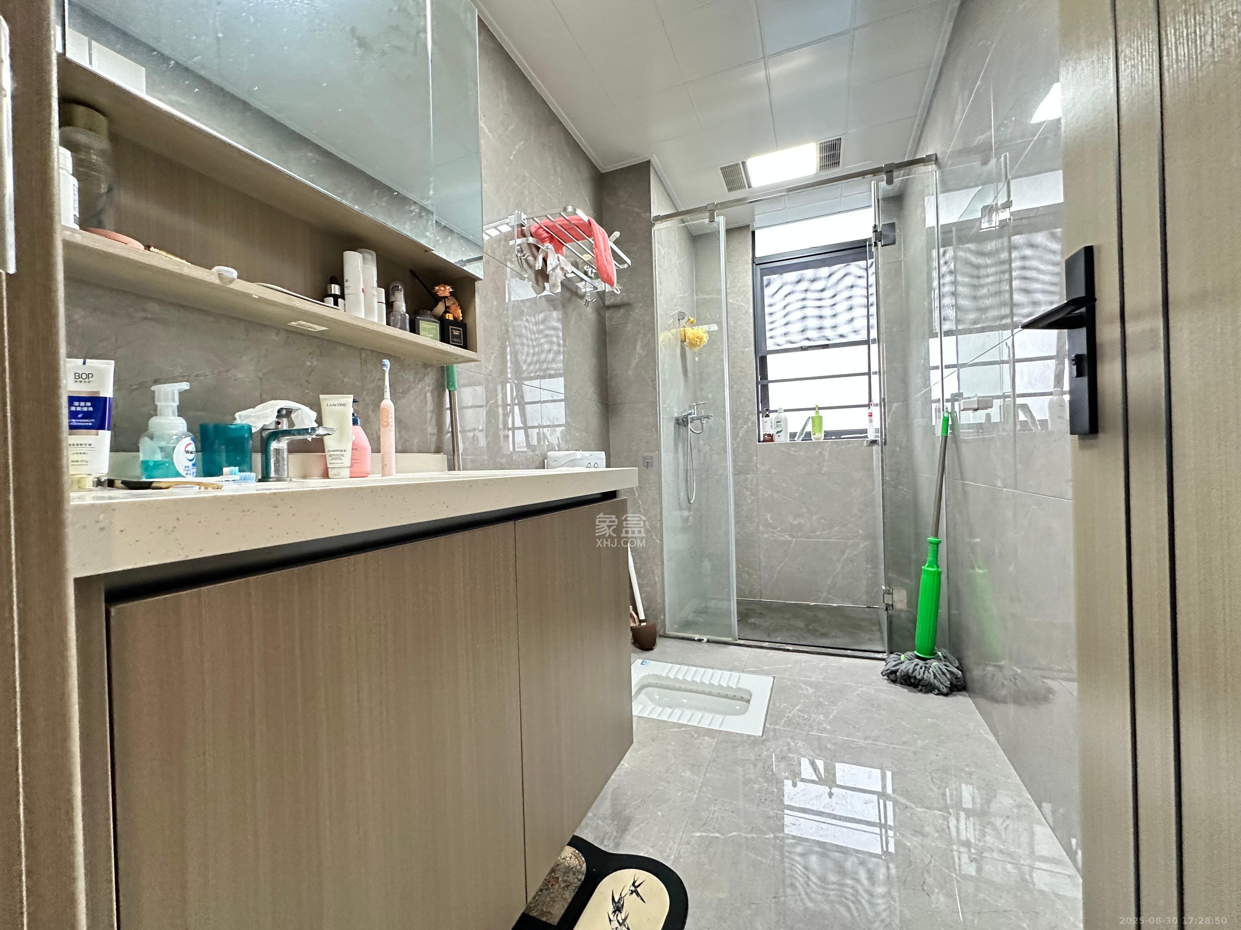 梅溪枫林  3室2厅2卫    3500.0元/月 梅溪枫林  3室2厅2卫    3500.0元/月室内图