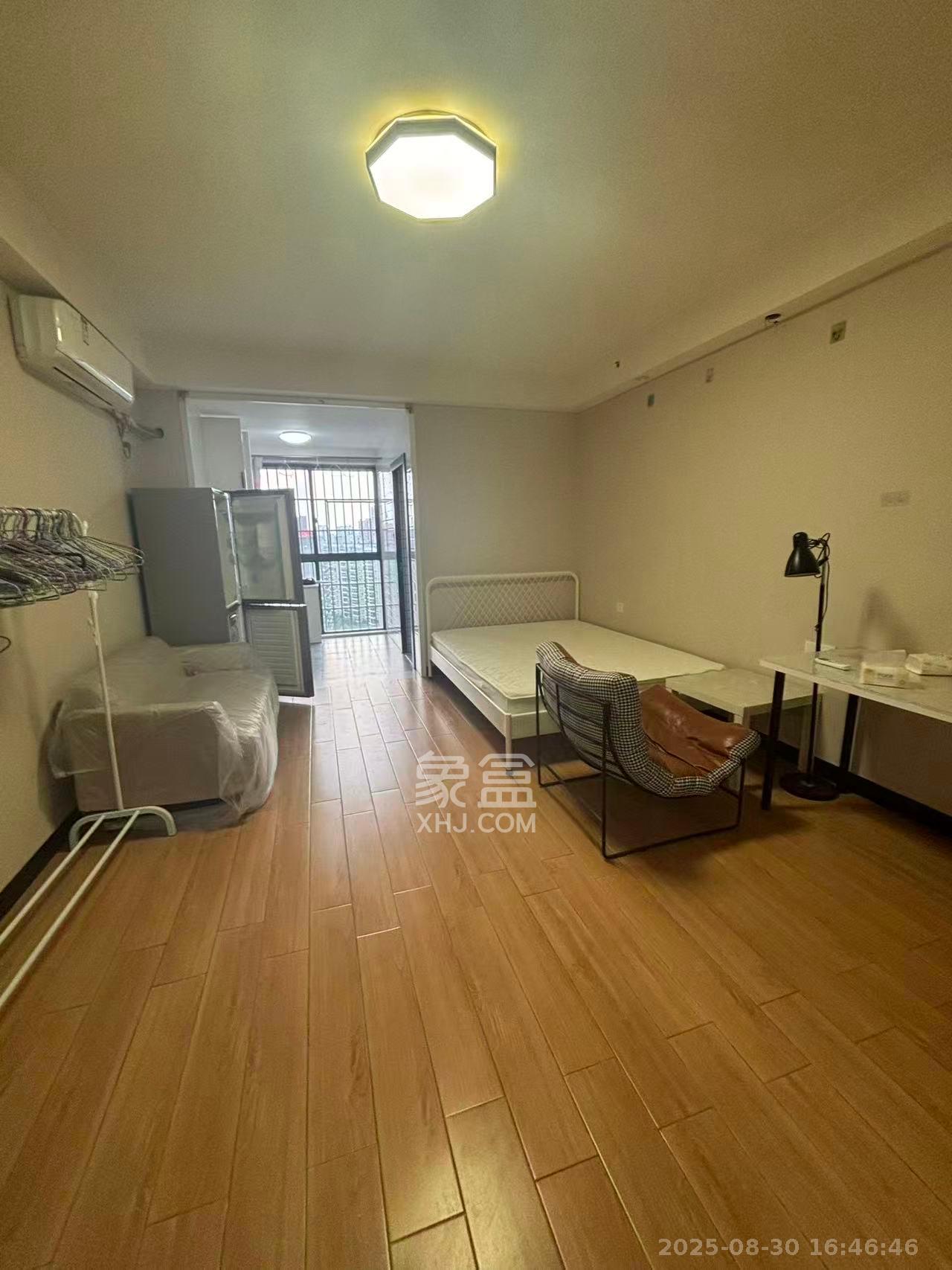 西子湖畔沃府 1室1厅1卫 1800.0元/月 西子湖畔沃府 1室1厅1卫 1800.0元/月室内图