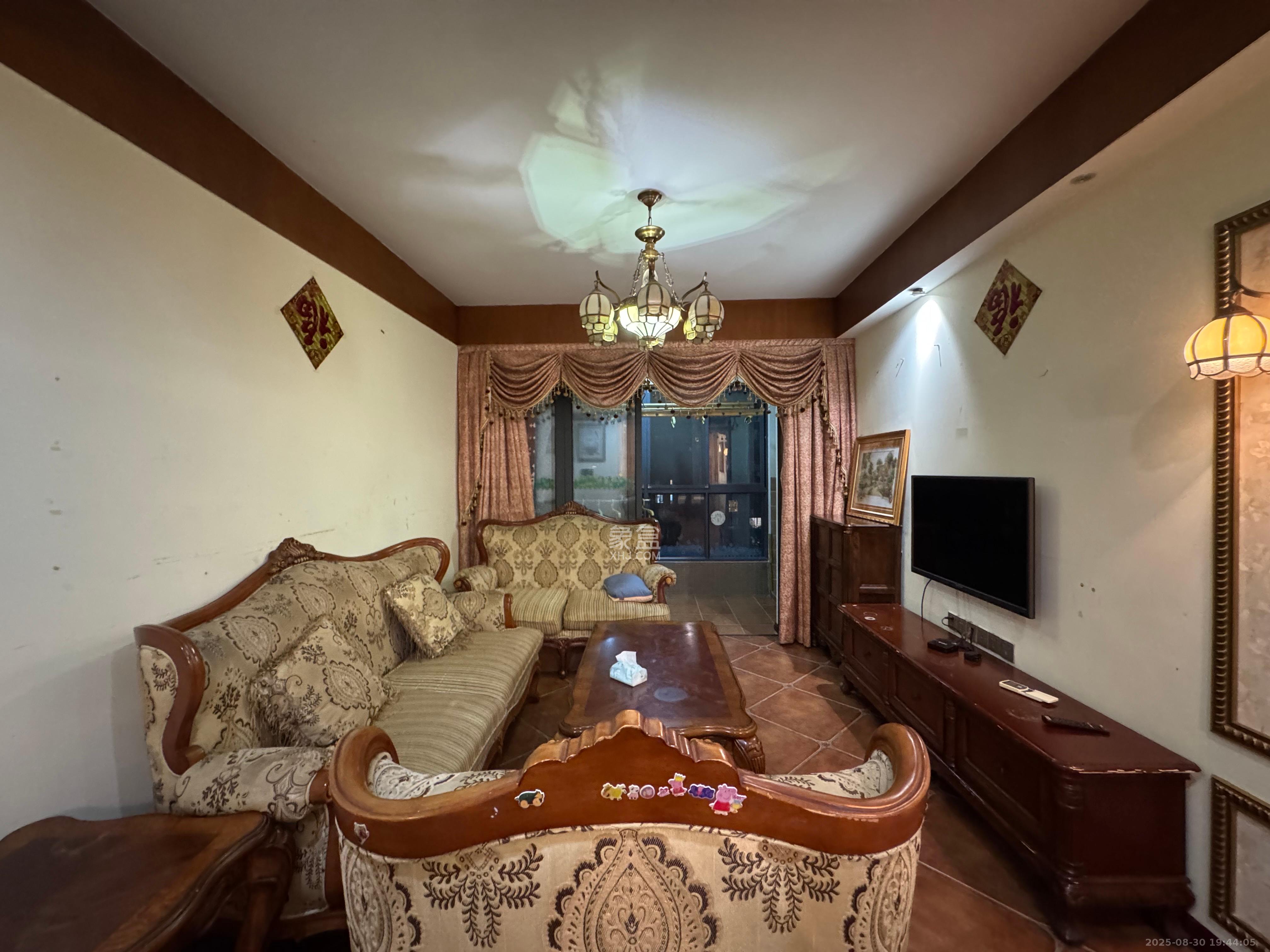 建发汇金国际 3室2厅2卫 3100.0元/月 建发汇金国际 3室2厅2卫 3100.0元/月室内图