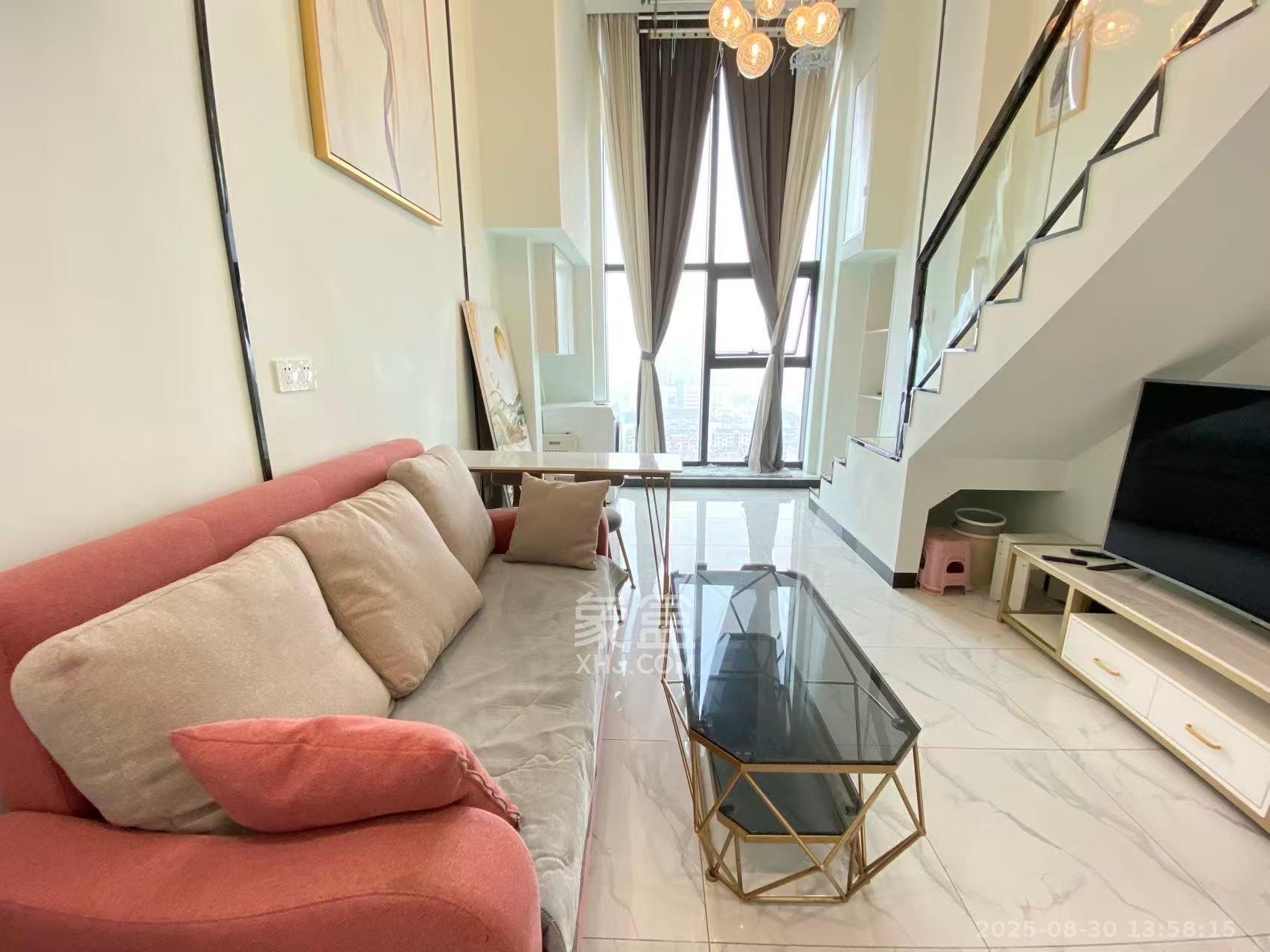 东盈商业广场(华泉城市广场)  1室1厅1卫    2400.0元/月 东盈商业广场(华泉城市广场)  1室1厅1卫    2400.0元/月室内图