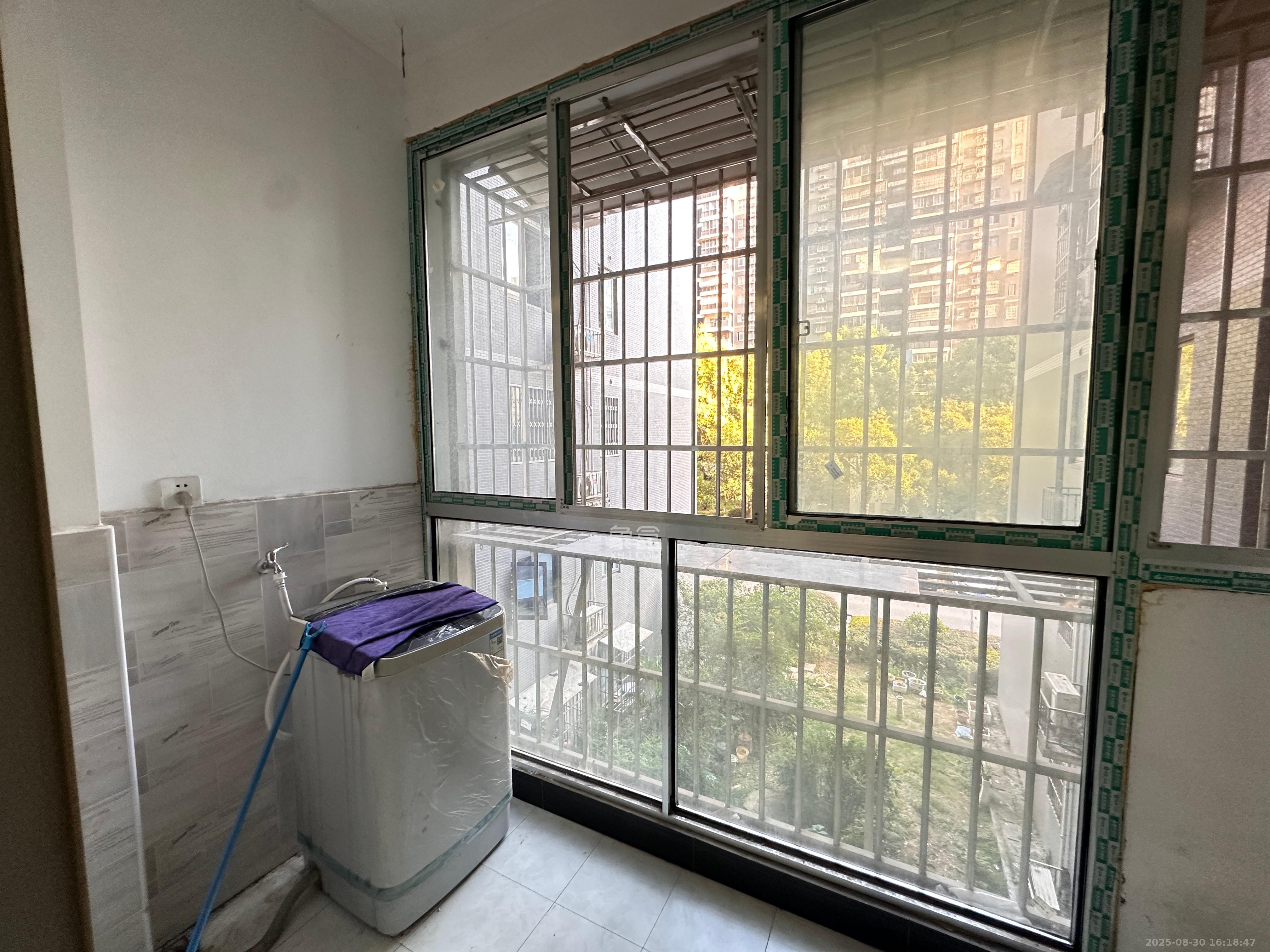 白沙湾嘉园  1室1厅1卫    950.0元/月 白沙湾嘉园  1室1厅1卫    950.0元/月室内图